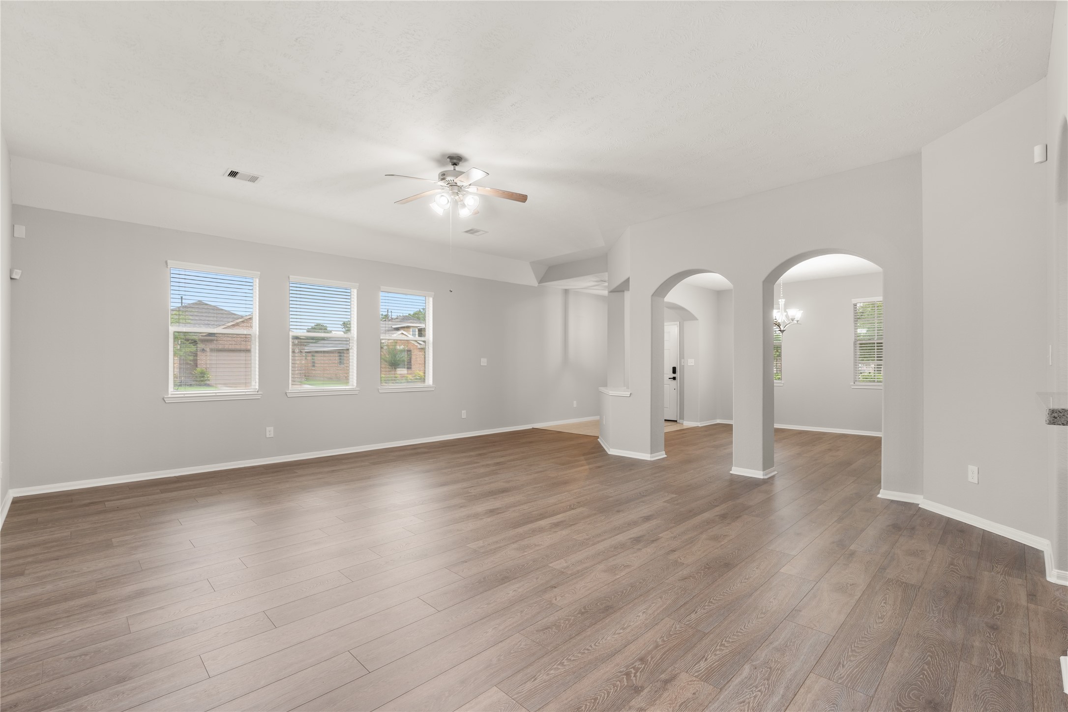 13602 Kodiak Brown Bear Street Property Photo 13