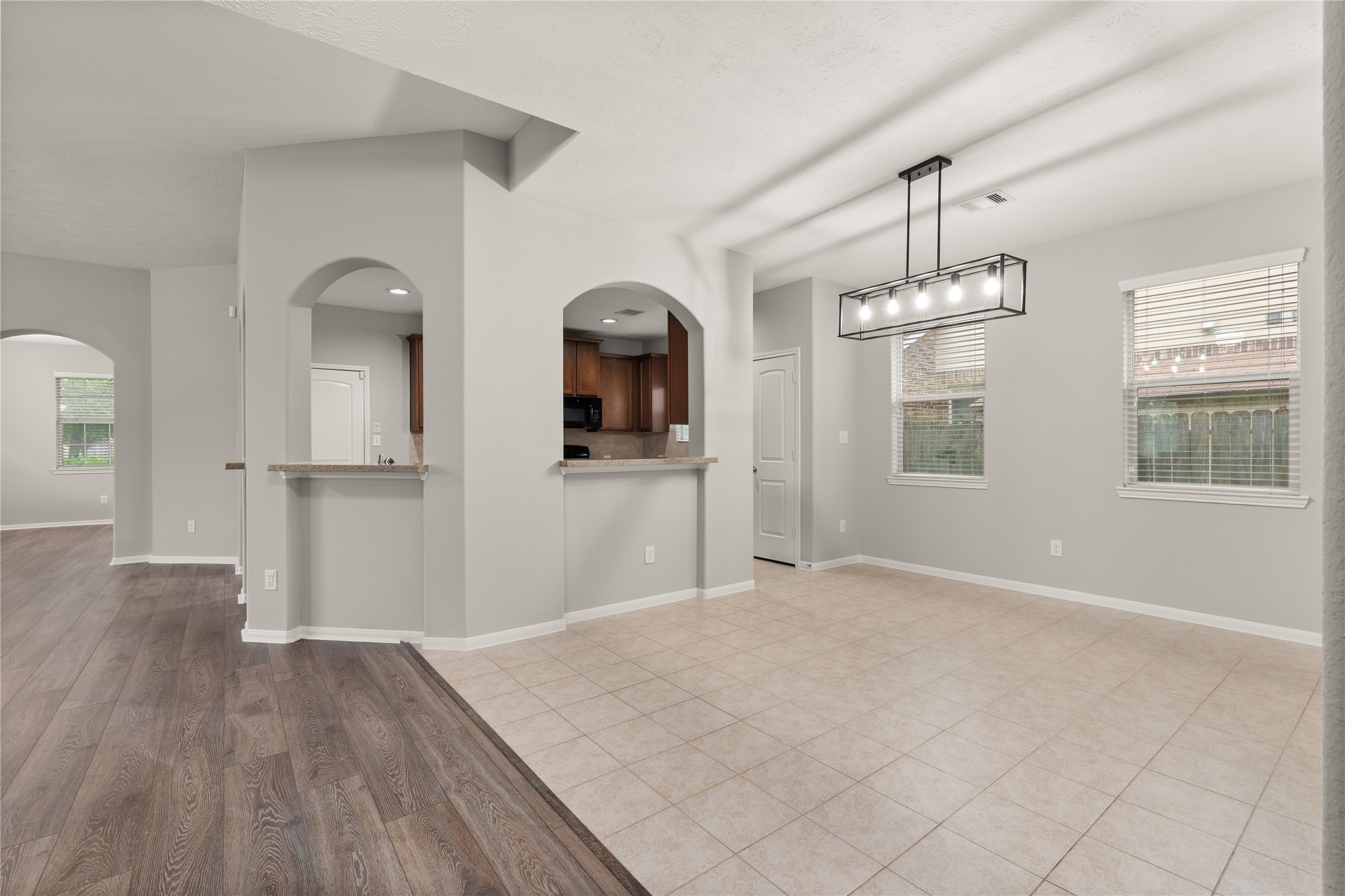 13602 Kodiak Brown Bear Street Property Photo 20