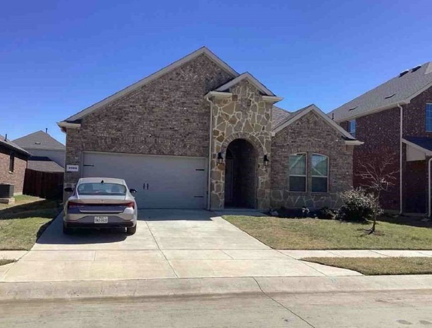 2920 Brady Starr Drive