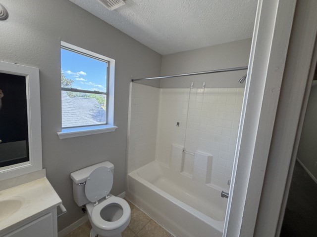22018 Willow Shadows Property Photo 13