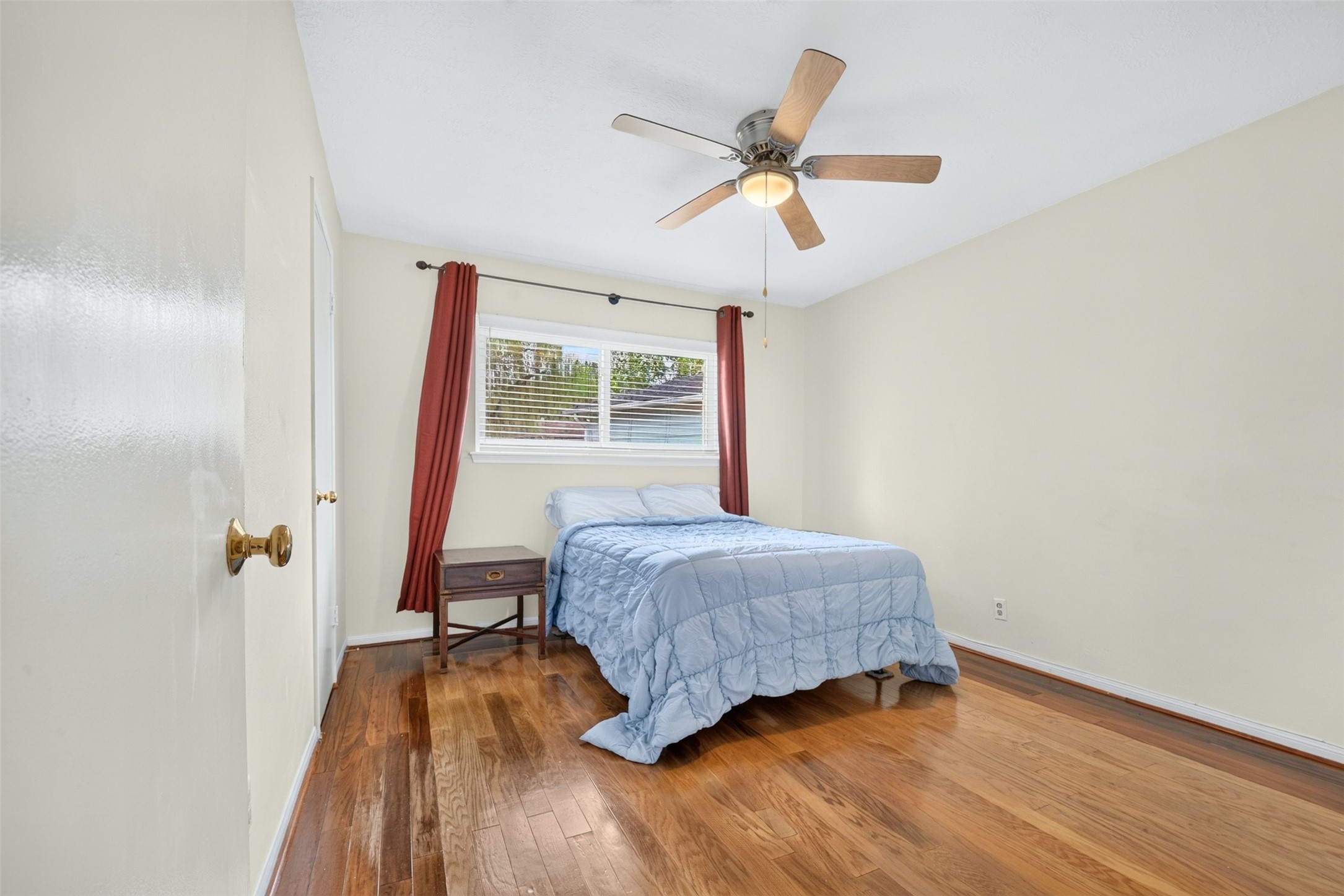 12823 Westhorpe Drive Property Photo 18