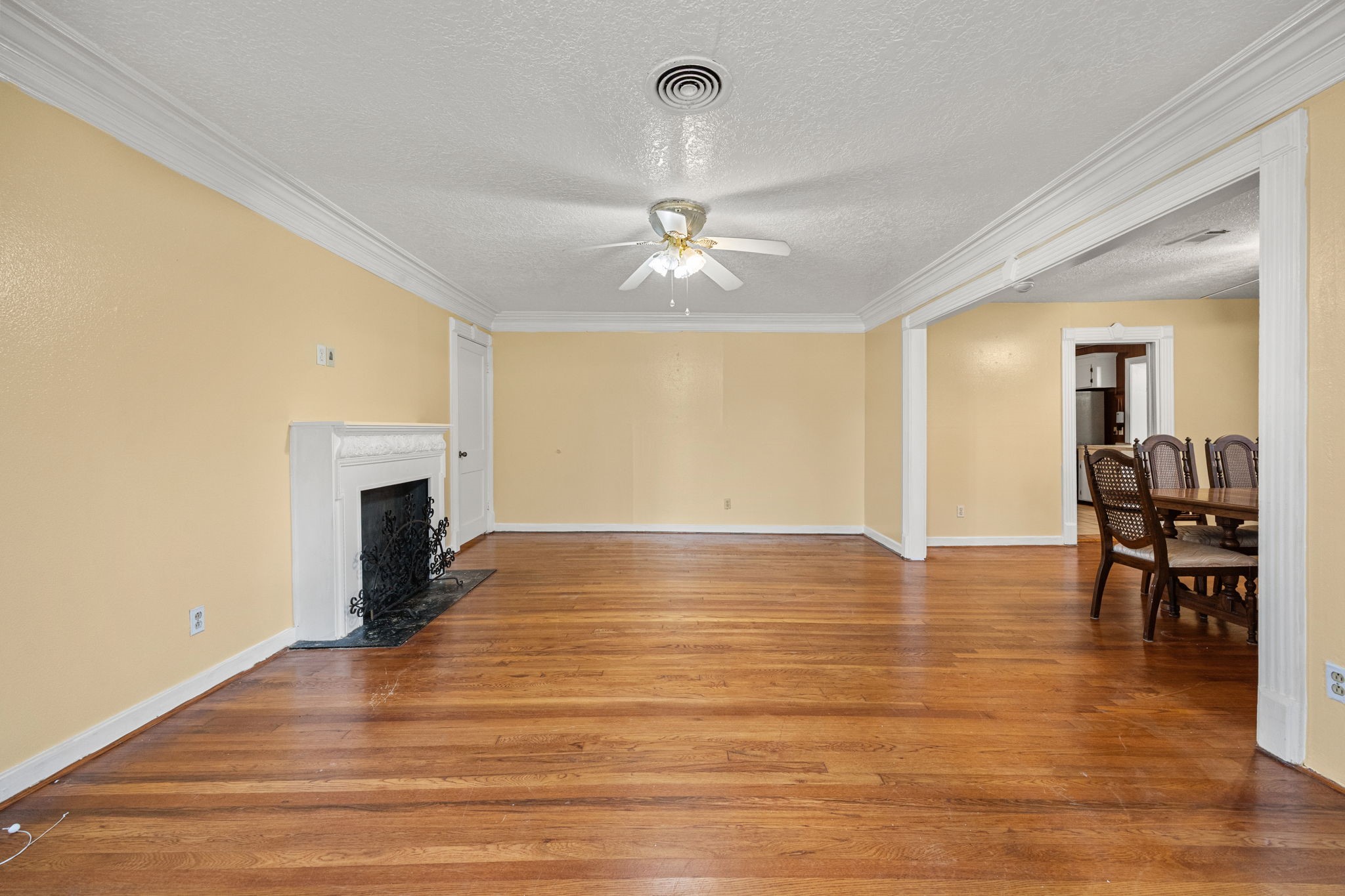 5201 Irvington Boulevard Property Photo 6