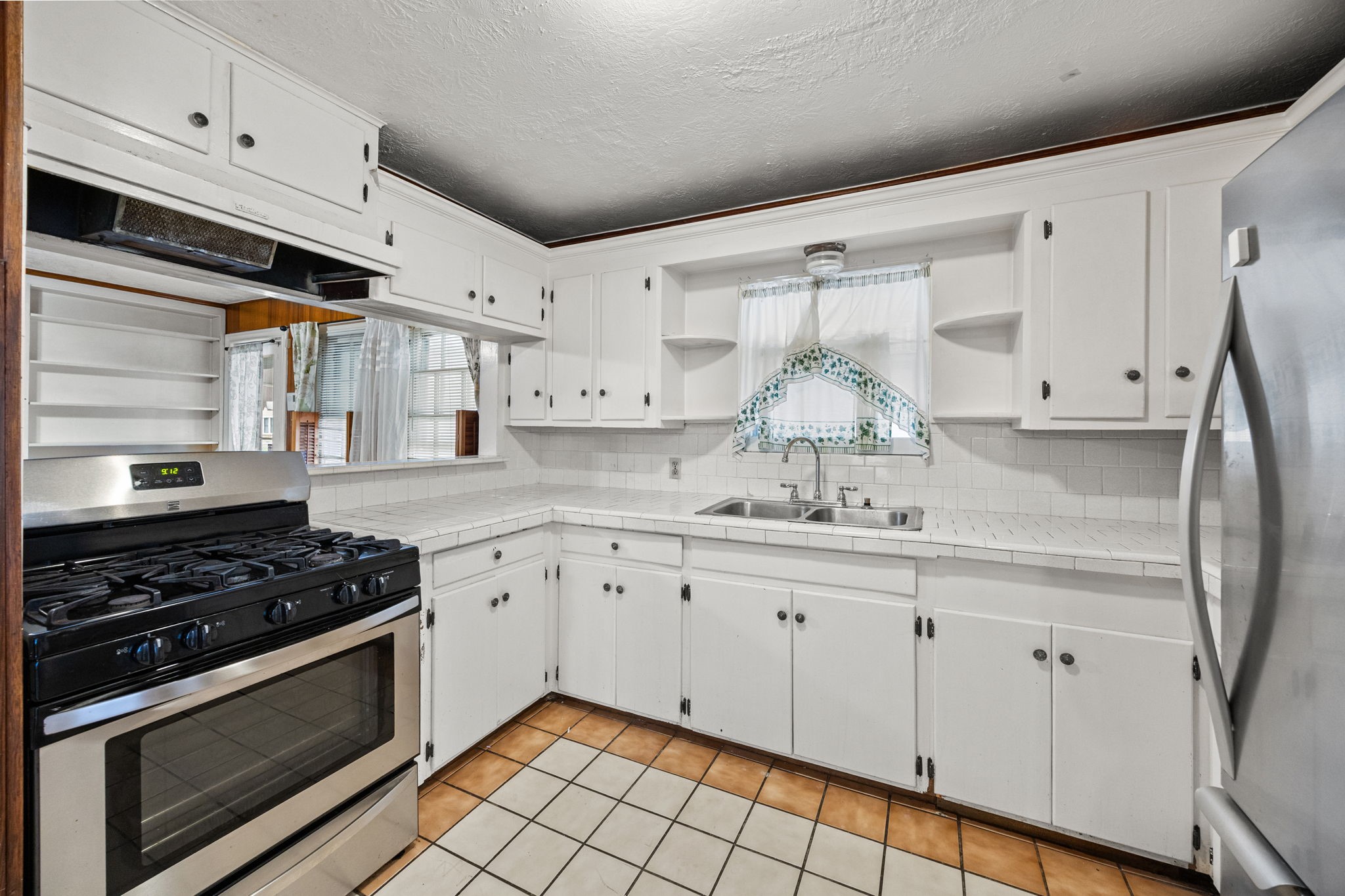 5201 Irvington Boulevard Property Photo 13