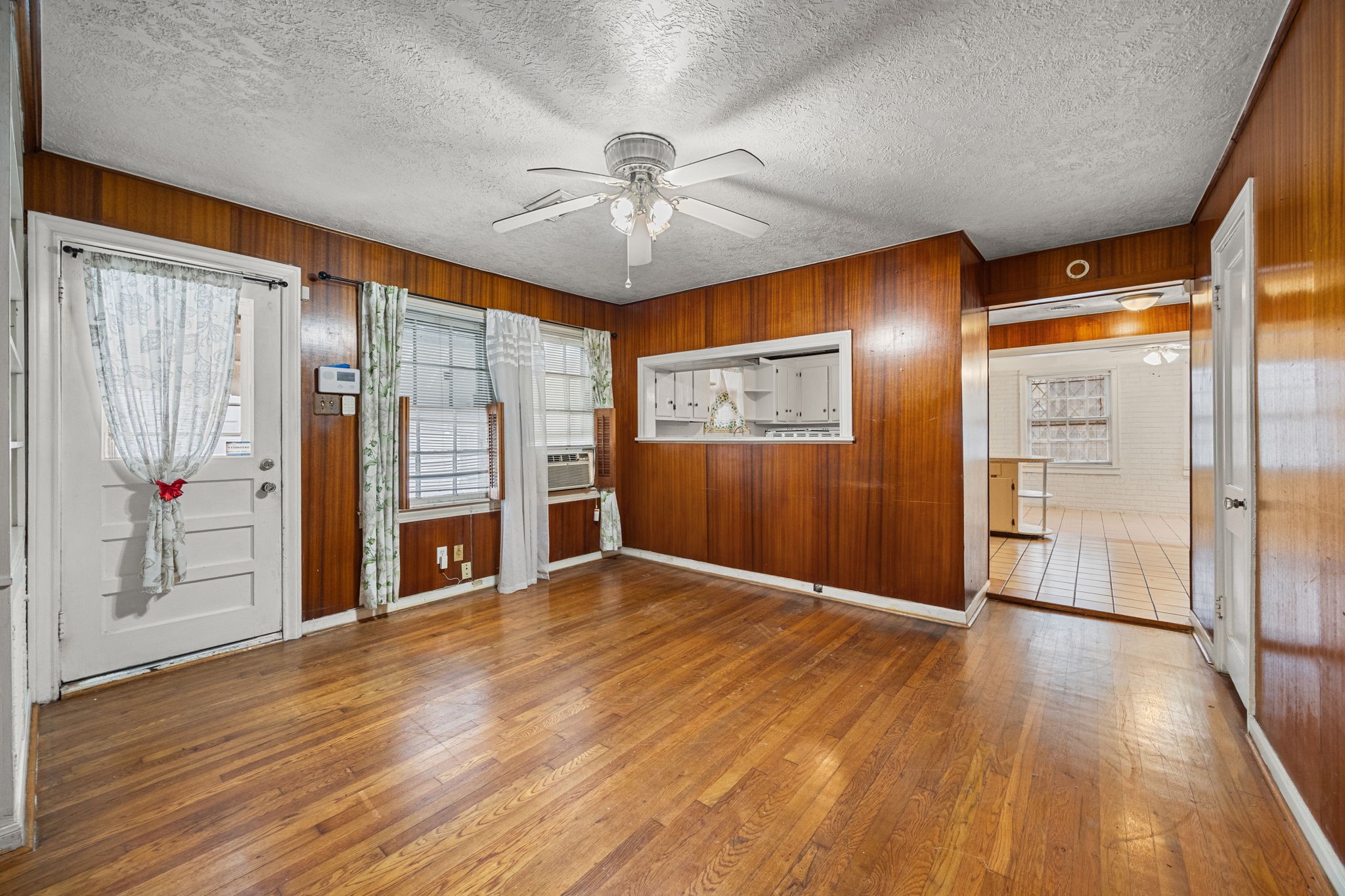 5201 Irvington Boulevard Property Photo 20
