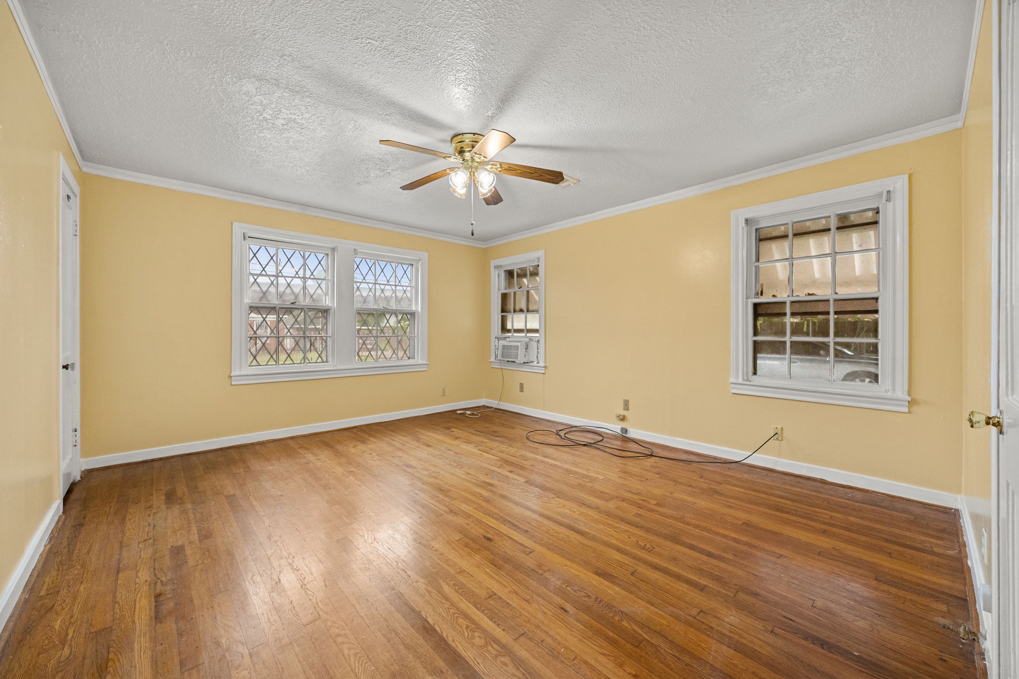 5201 Irvington Boulevard Property Photo 22
