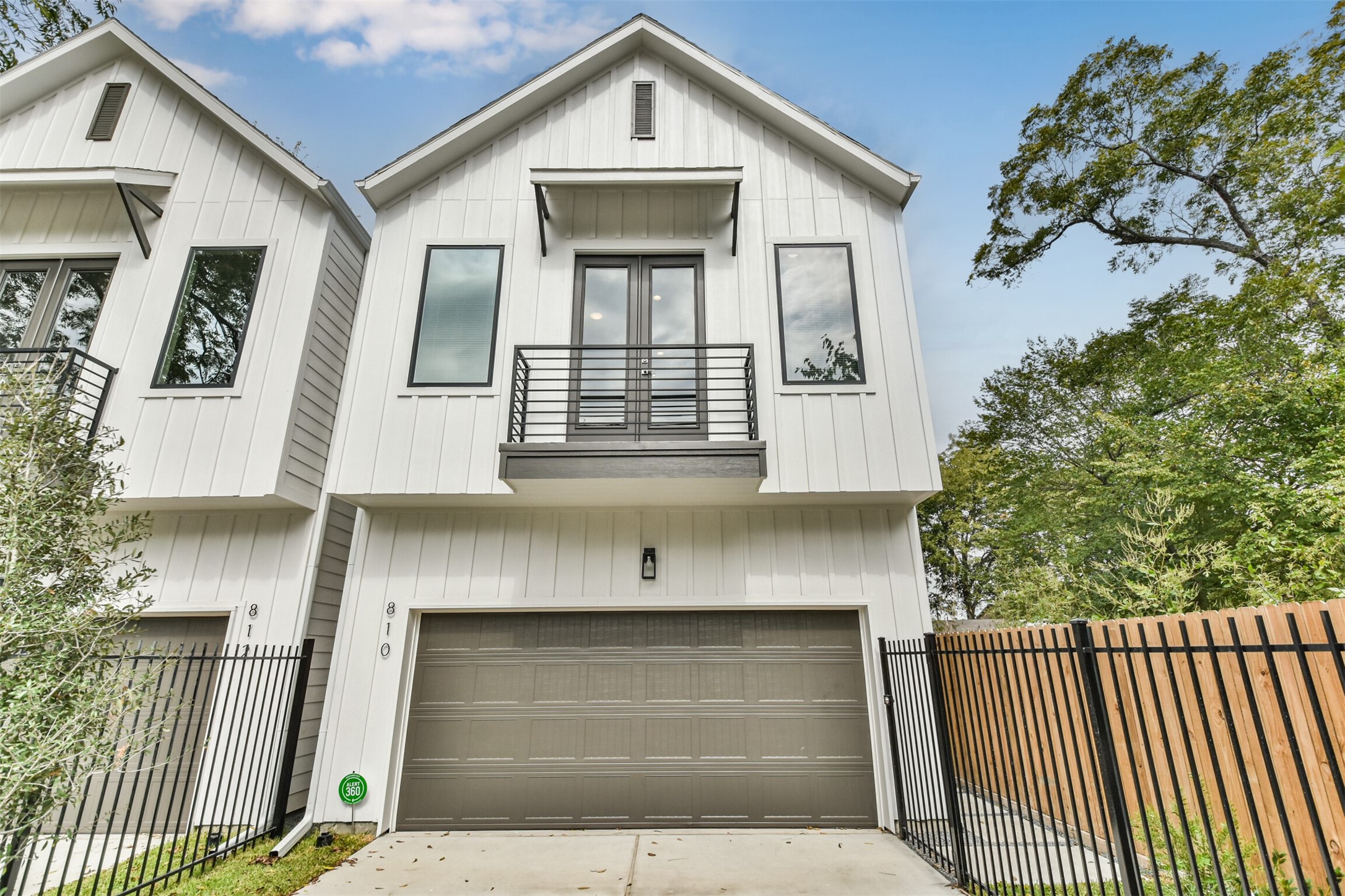 810 Mansfield Street Property Photo 4