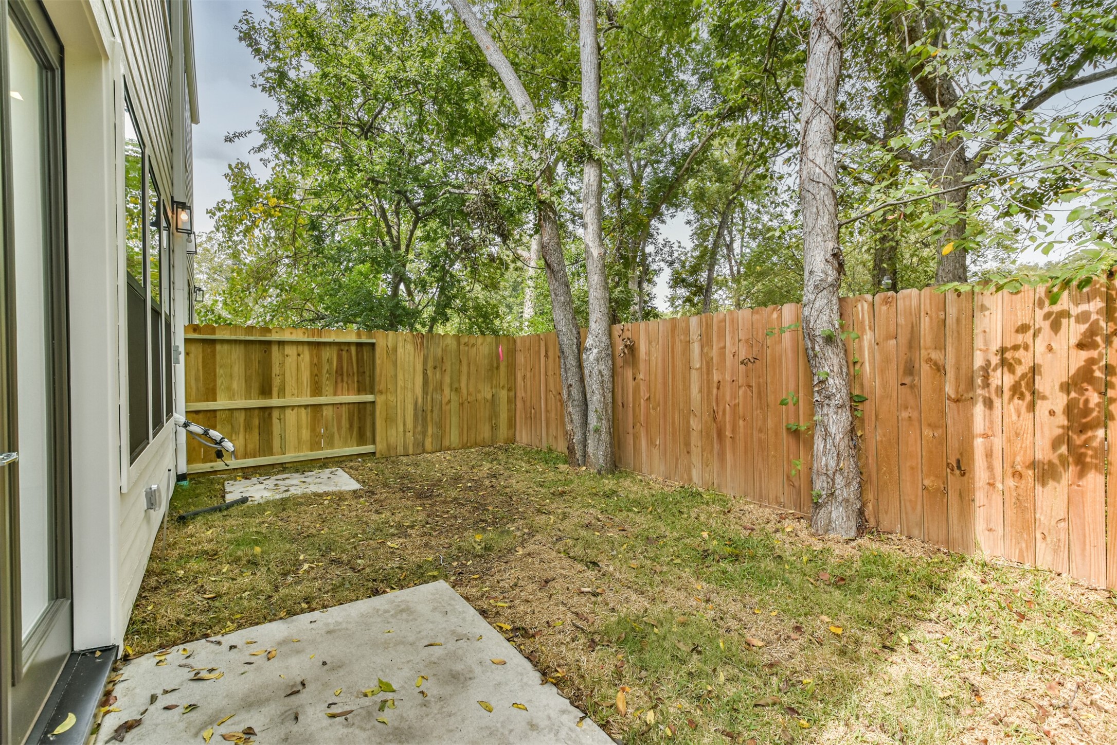 810 Mansfield Street Property Photo 8