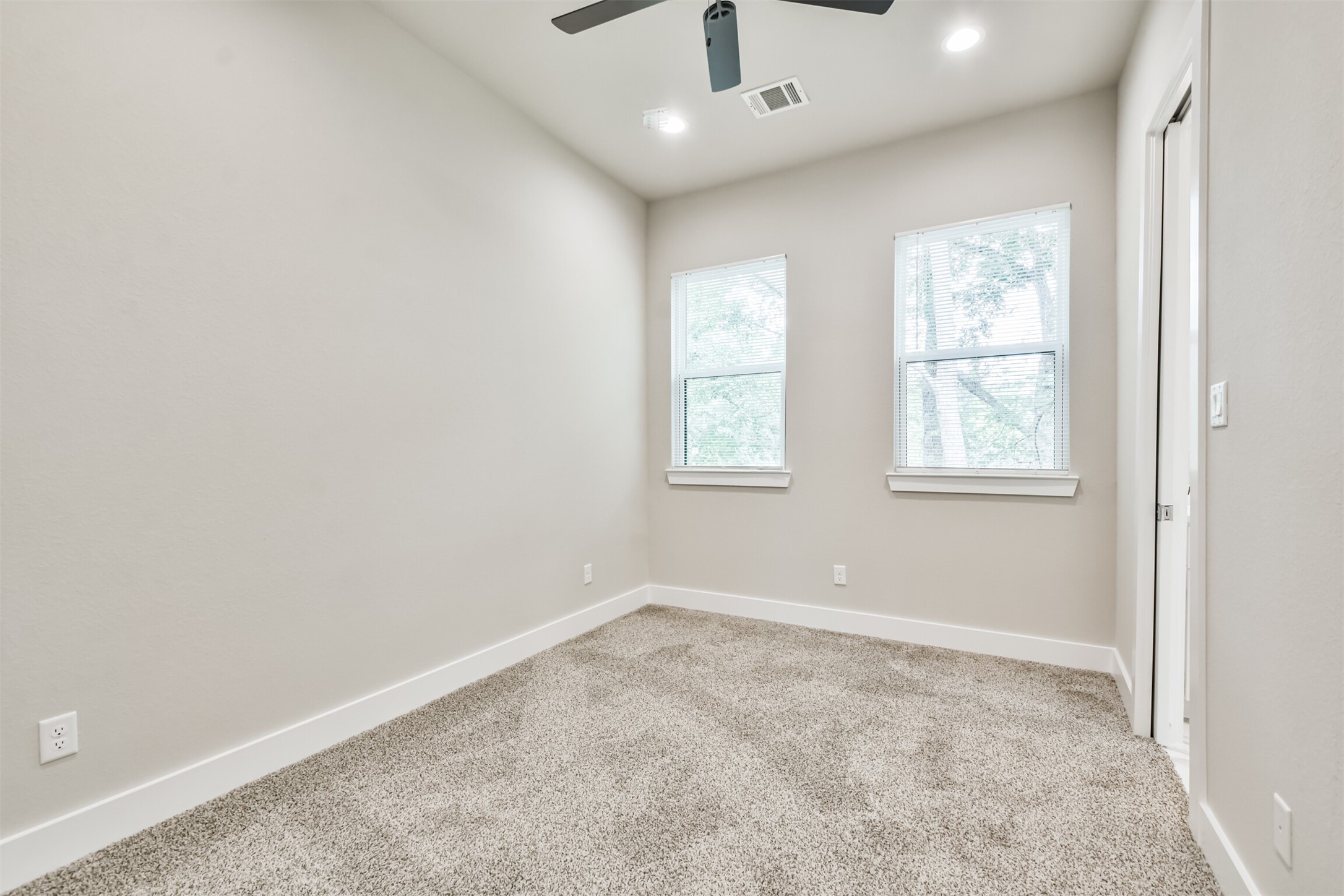 810 Mansfield Street Property Photo 40