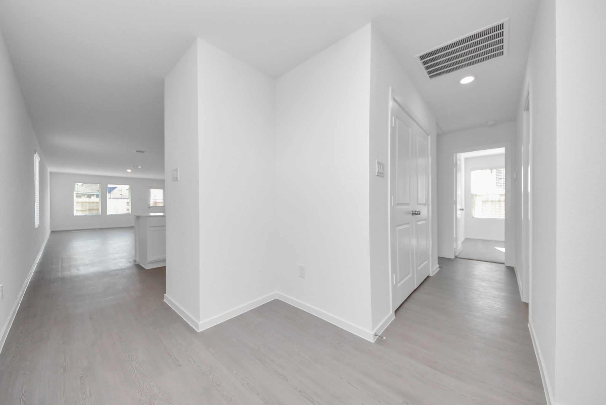 1031 Garnet Rain Circle Property Photo 6