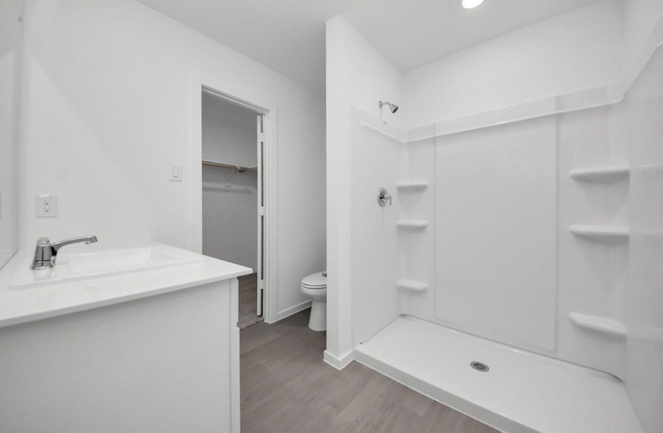 1031 Garnet Rain Circle Property Photo 12
