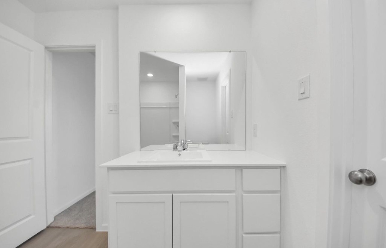 1031 Garnet Rain Circle Property Photo 14