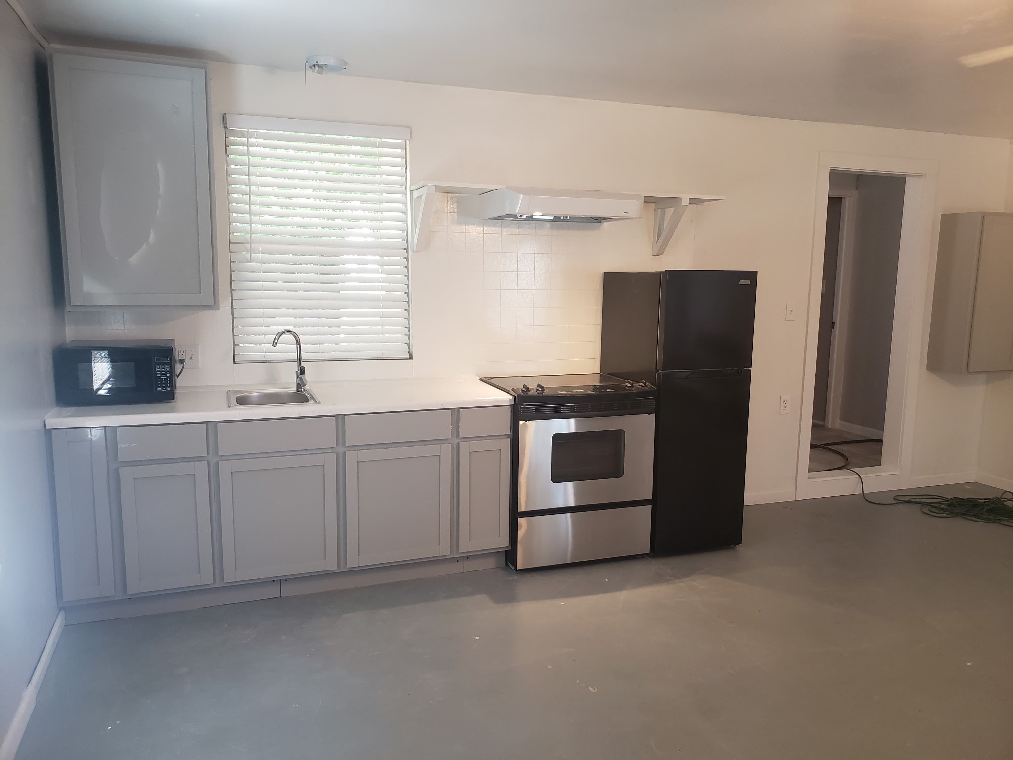 113 N Middle Street Property Photo 11