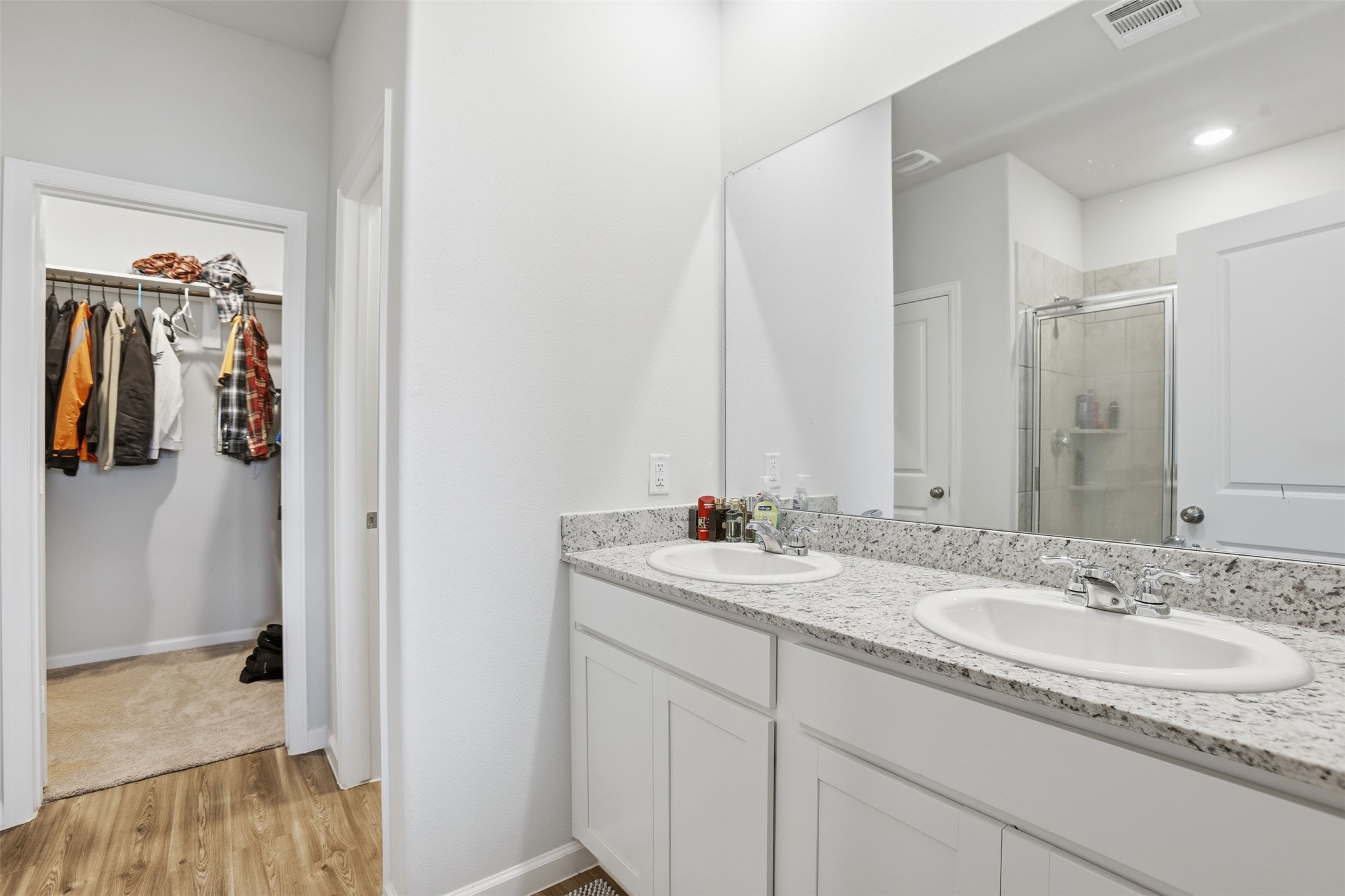 814 Brookside Drive Property Photo 14