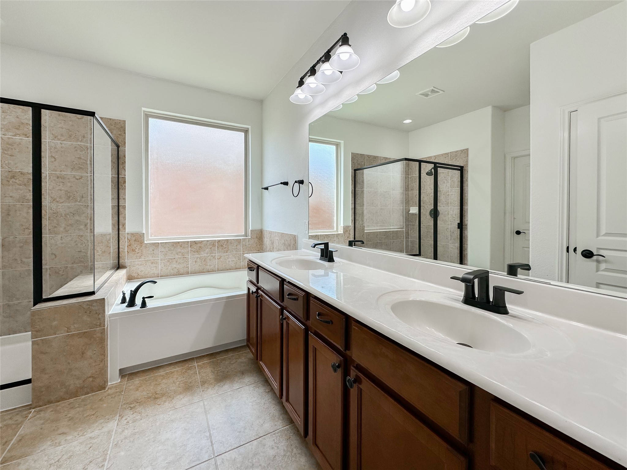25322 Alverstone Drive Property Photo 15