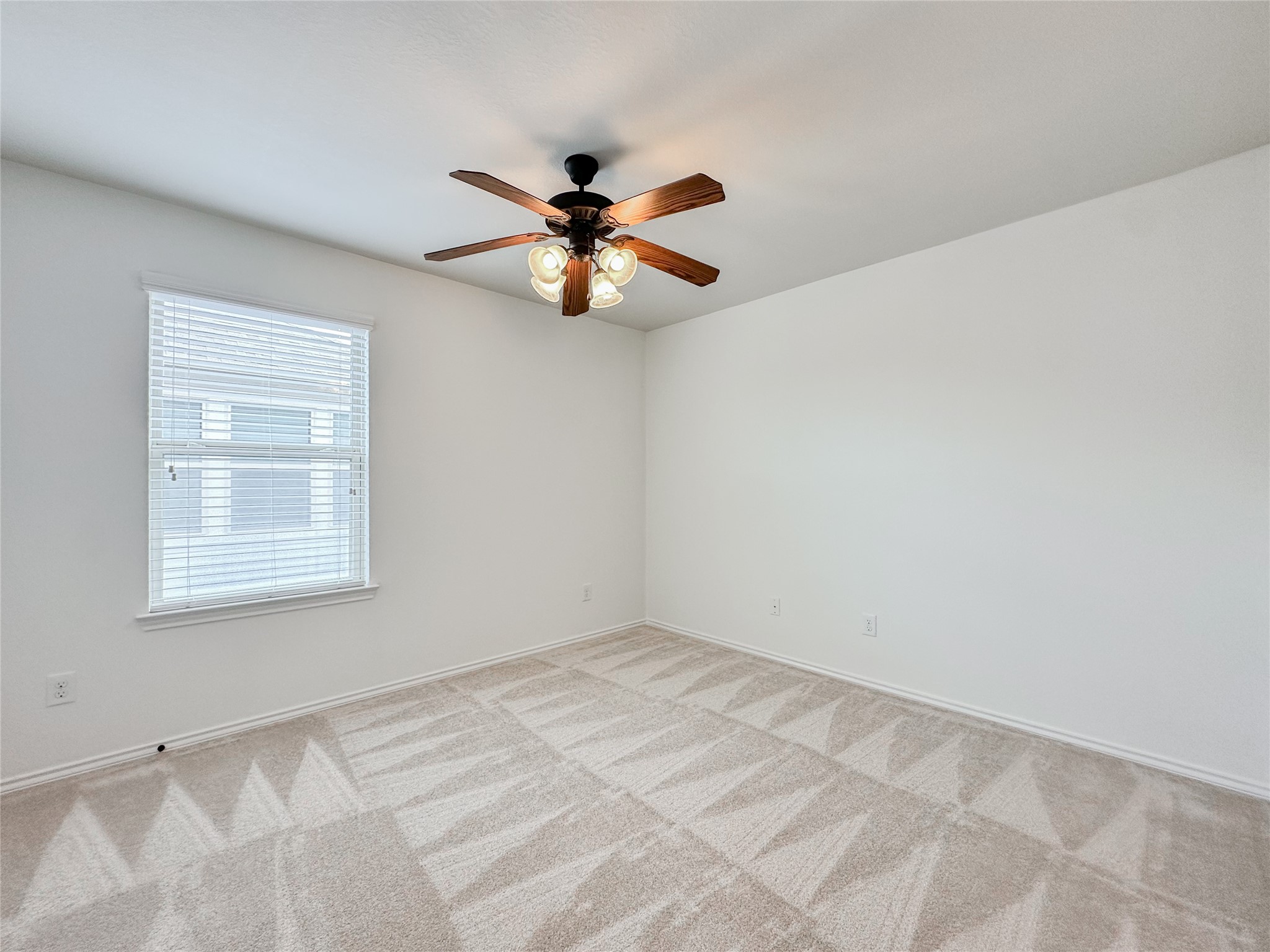 25322 Alverstone Drive Property Photo 29