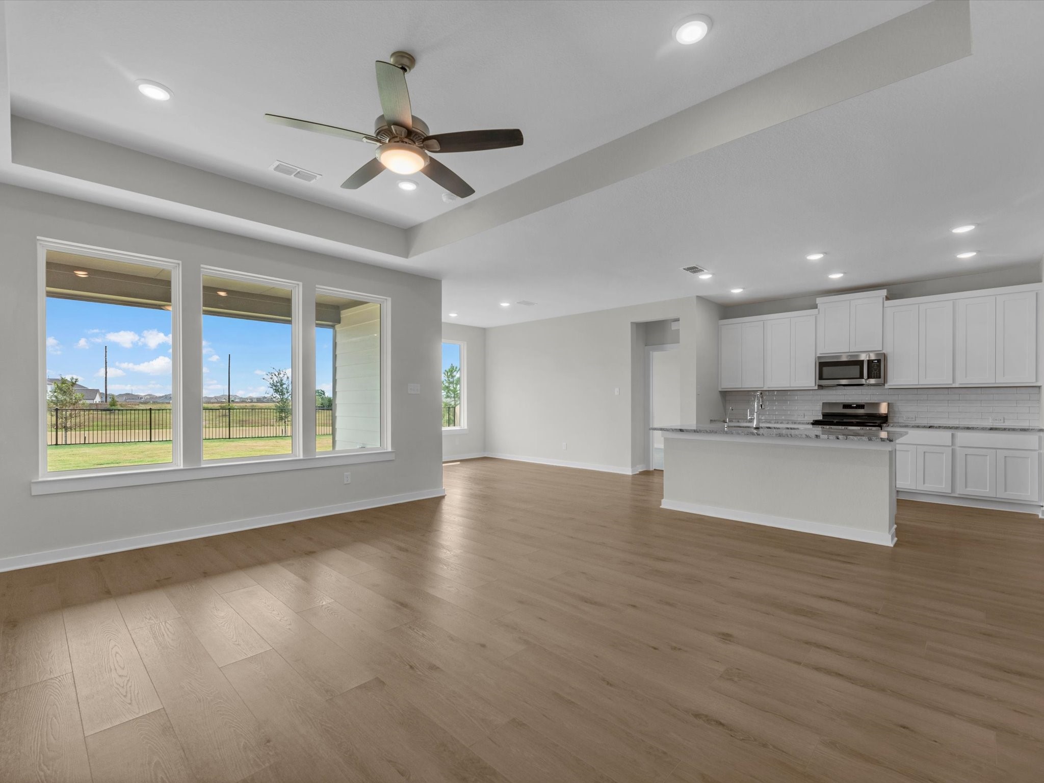 7826 Shimmering Star Lane Property Photo 6
