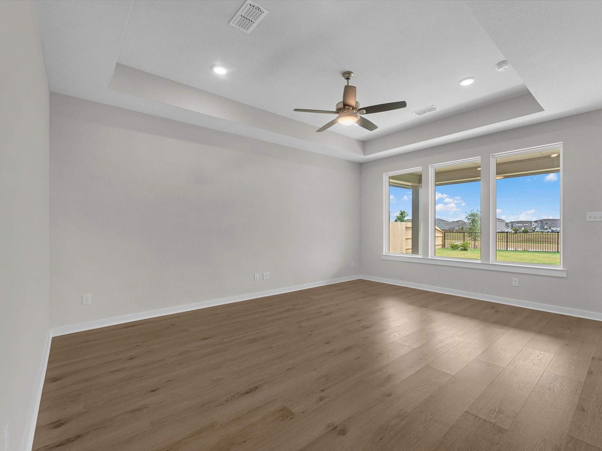 7826 Shimmering Star Lane Property Photo 9