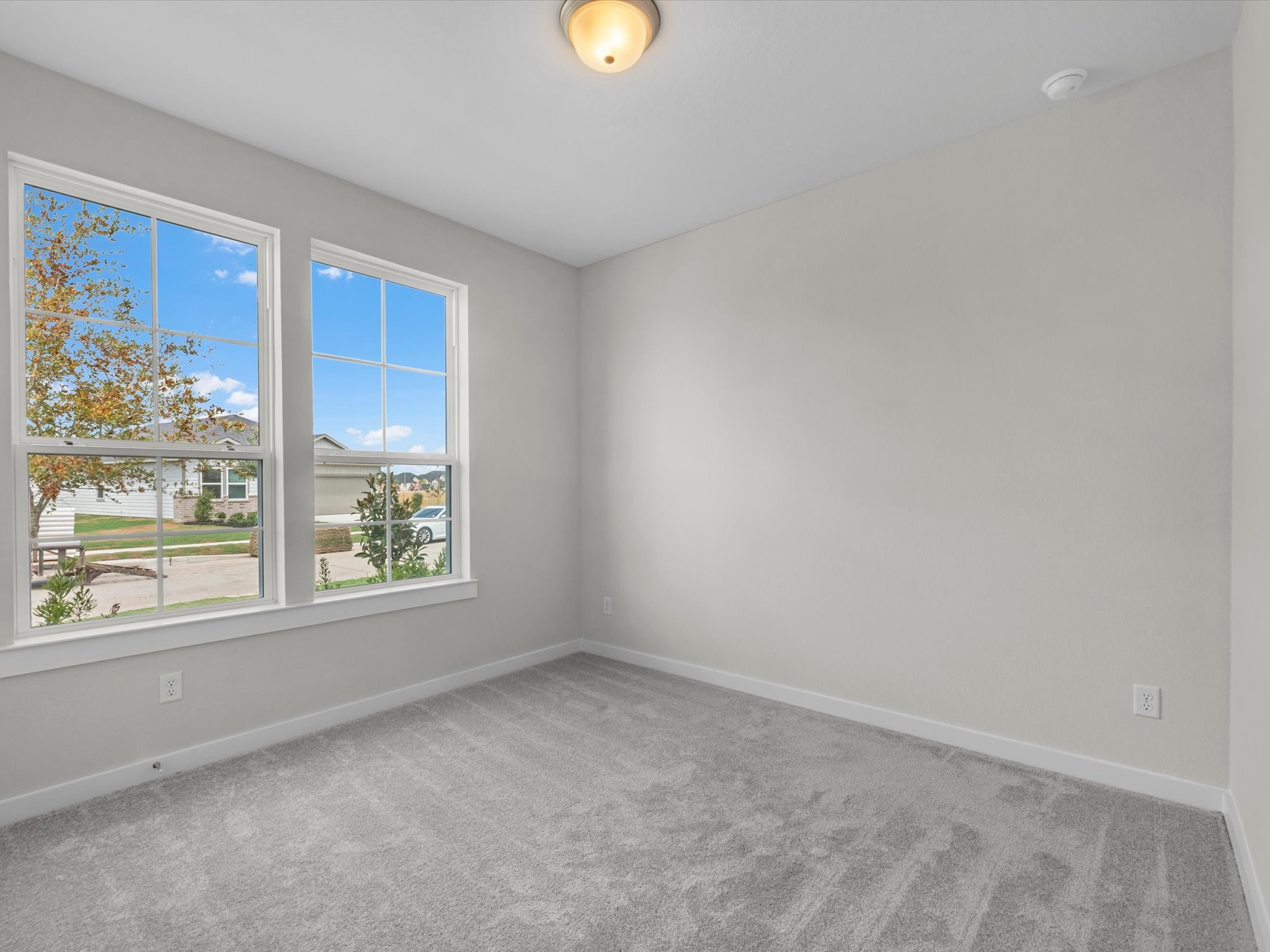 7826 Shimmering Star Lane Property Photo 15