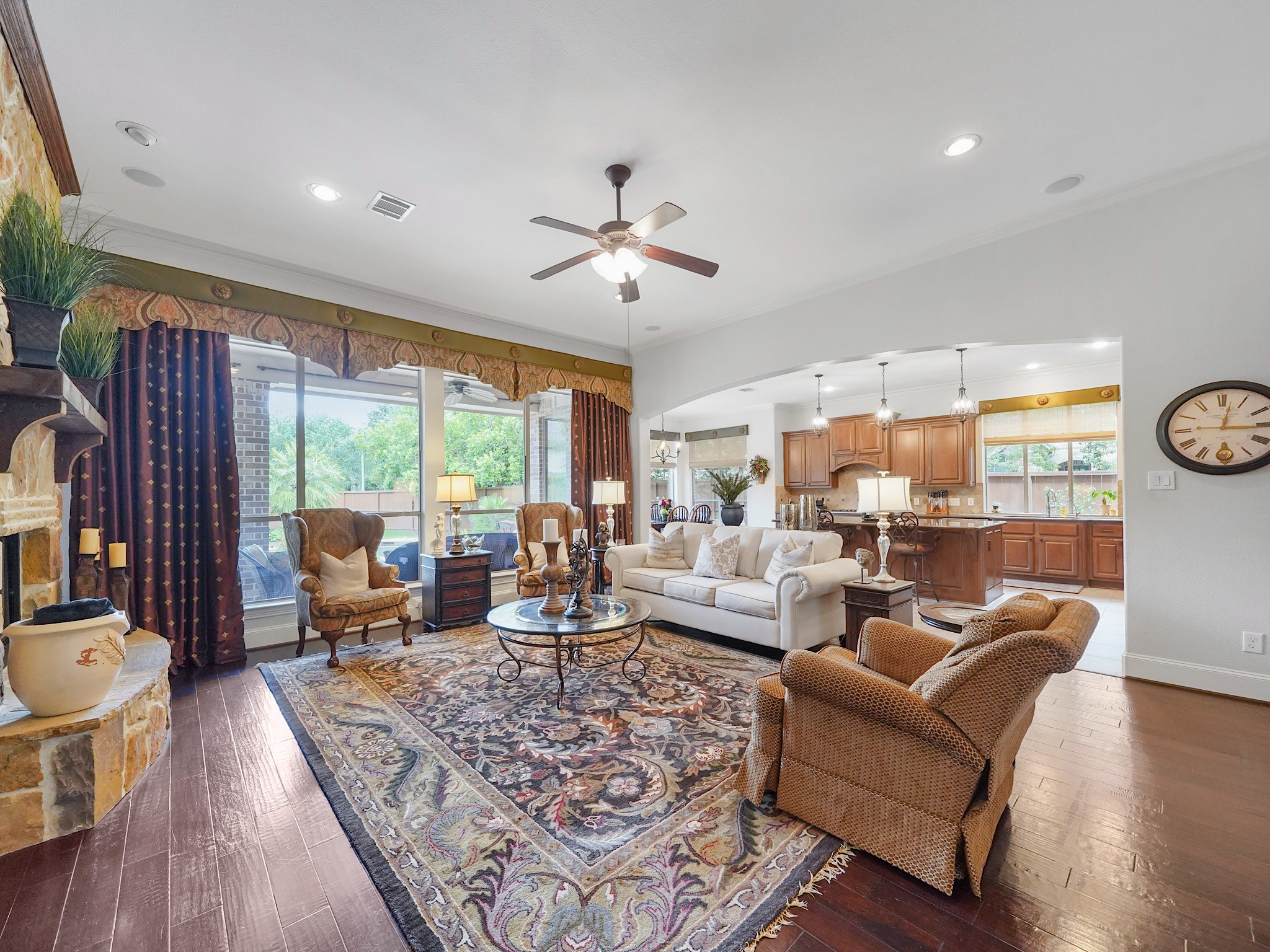 6015 Madrone Mdw Drive Property Photo 14