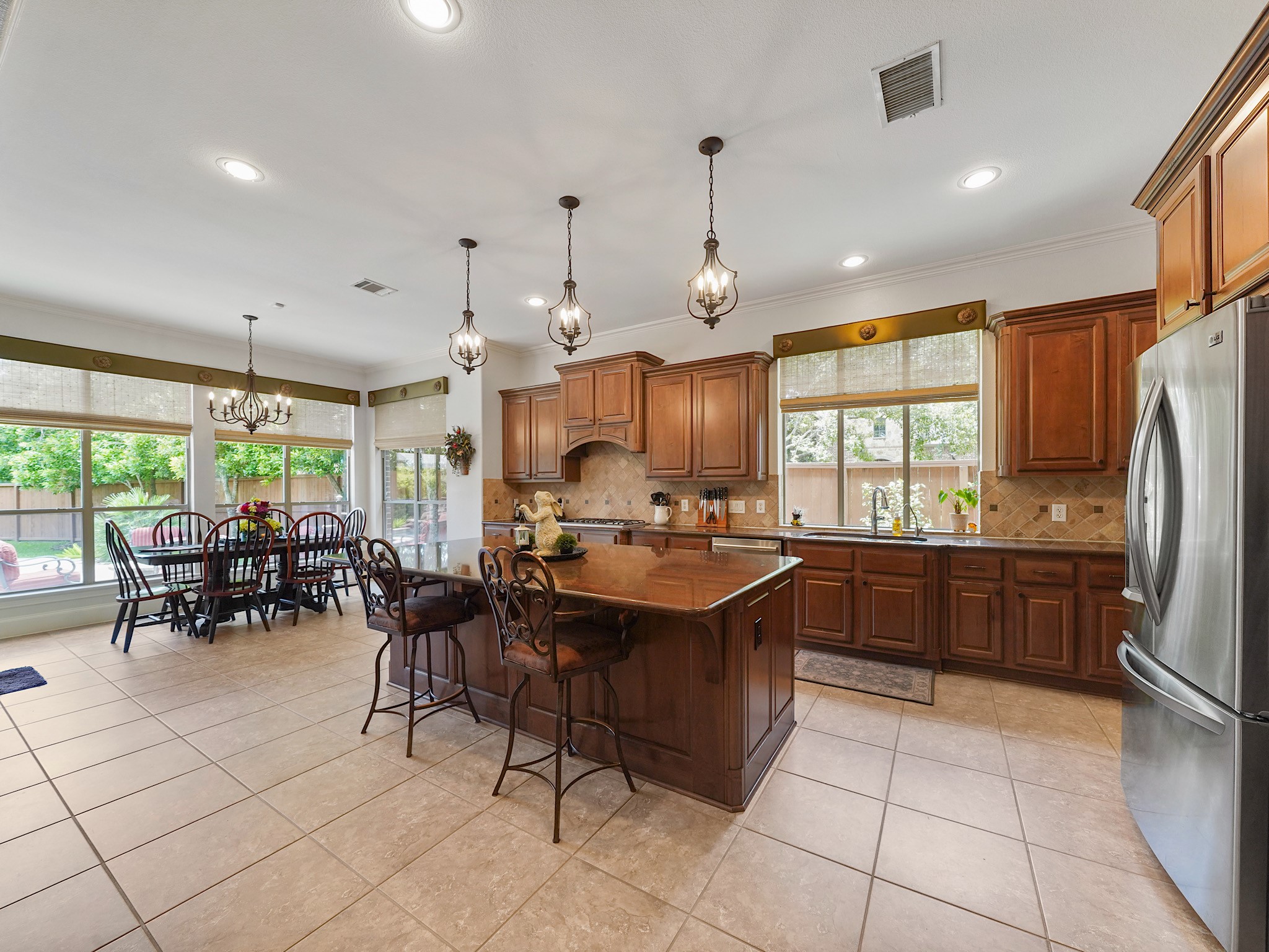6015 Madrone Mdw Drive Property Photo 20