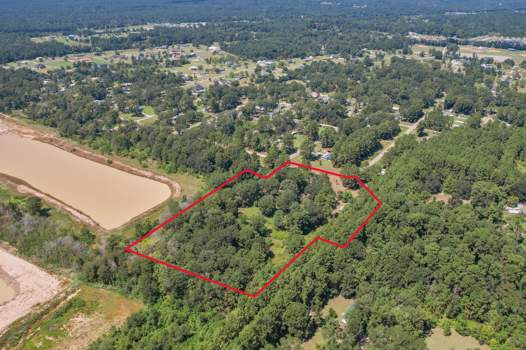 26092 Deerbrook Drive Property Photo 4