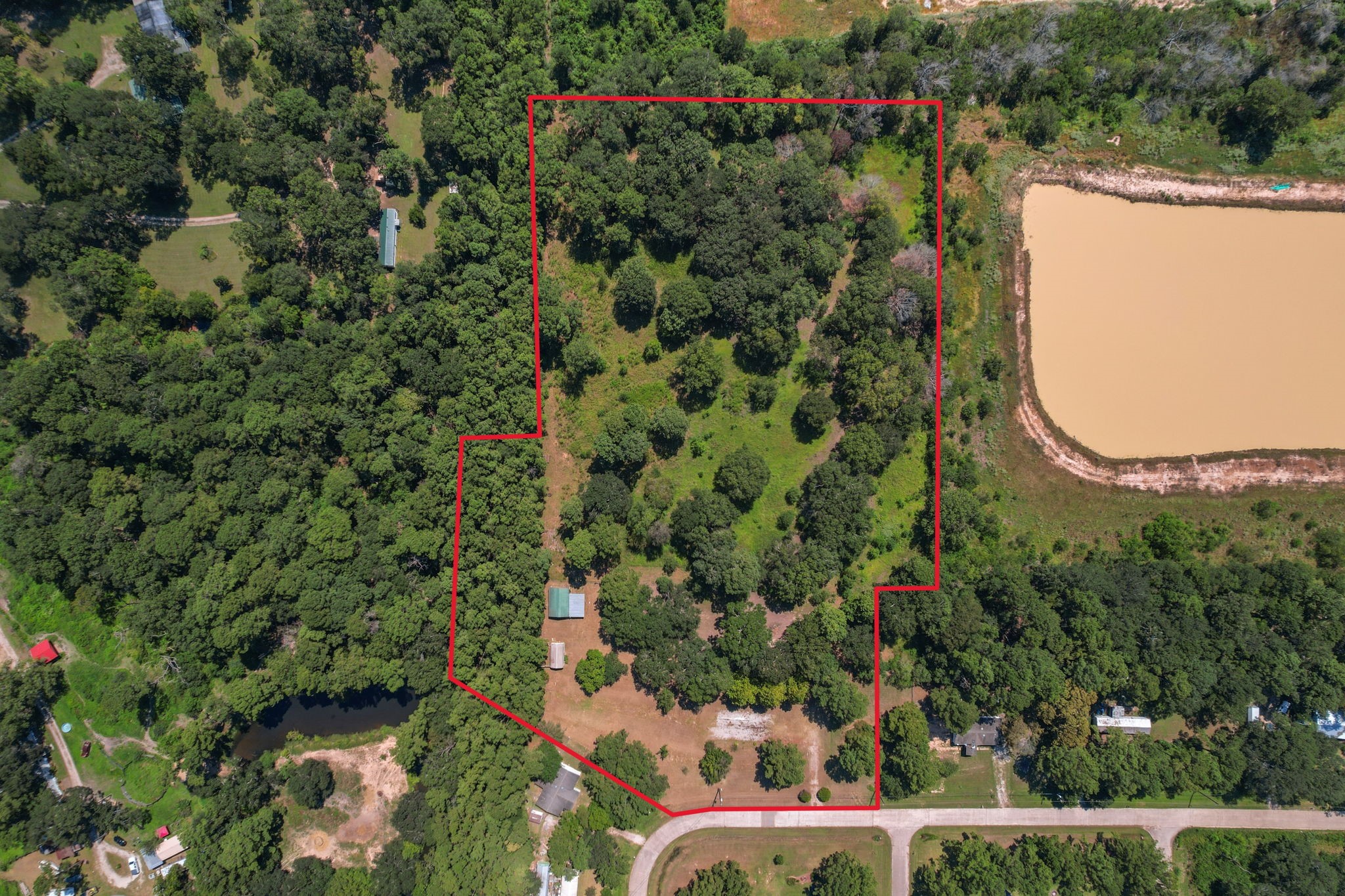 26092 Deerbrook Drive Property Photo 9