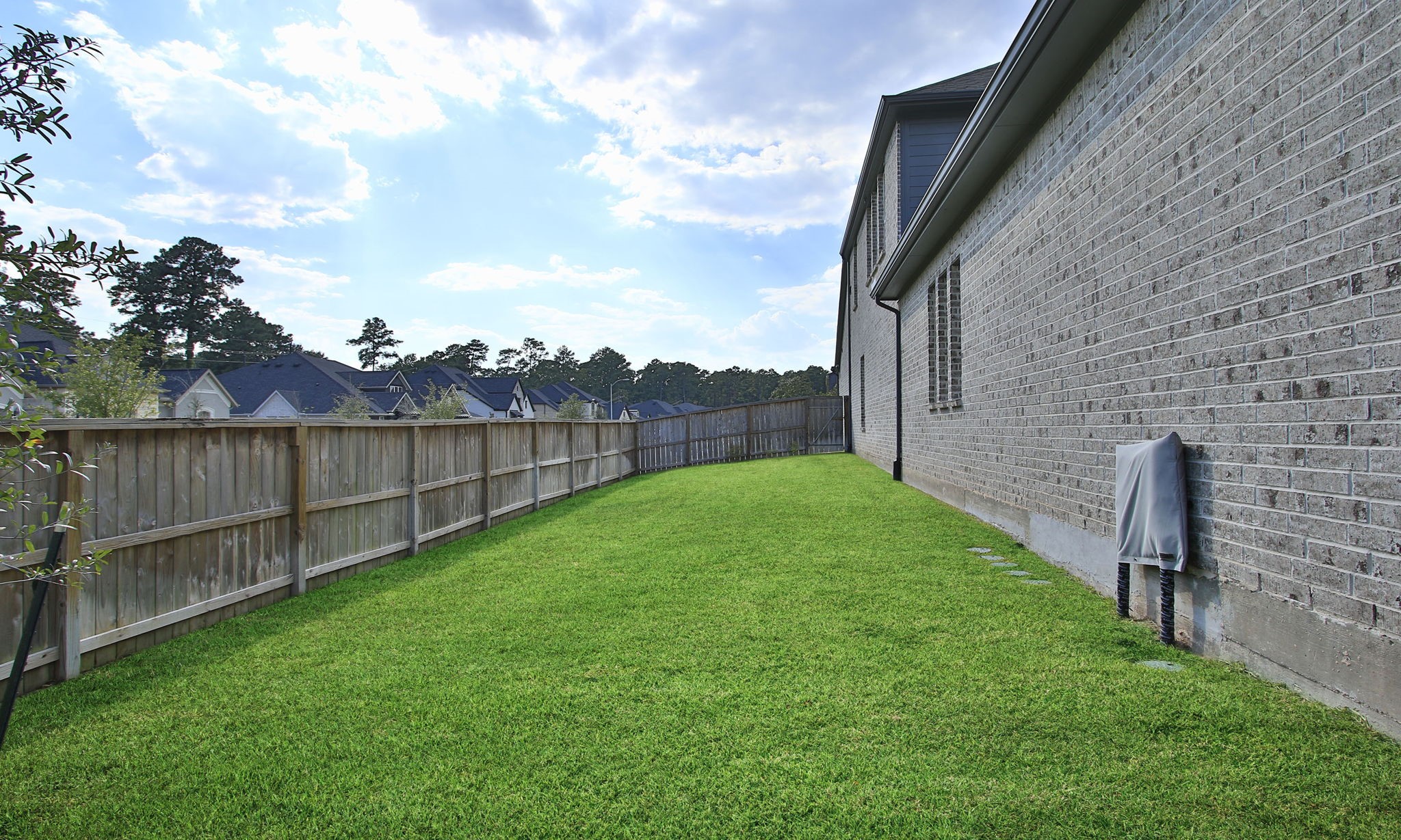 902 Falcon Hollow Lane Property Photo 41