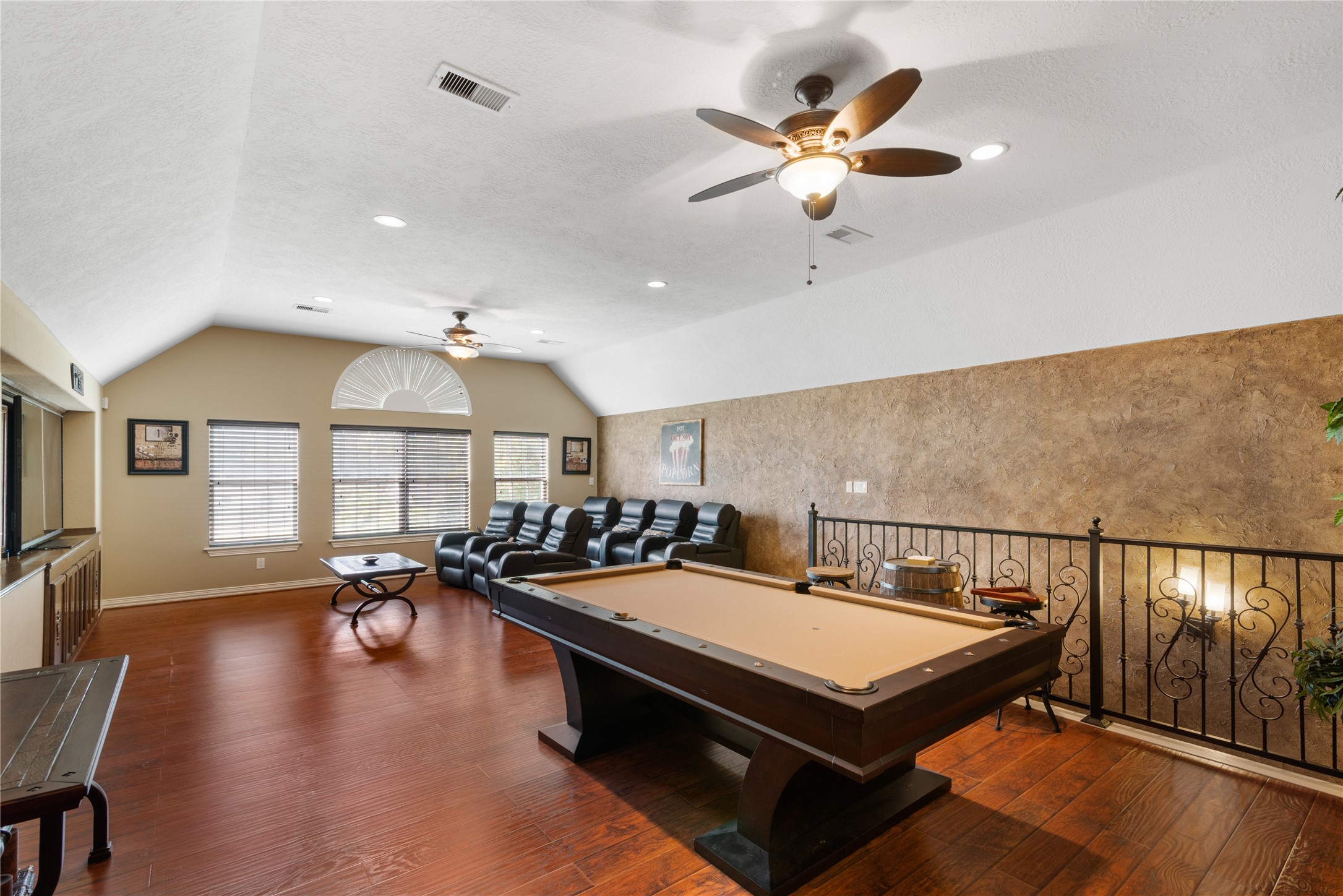721 Oak Hill Lane Property Photo 15