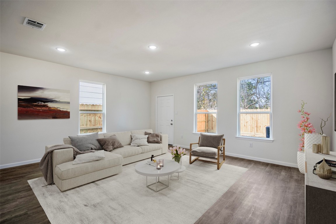 6513 Goldspier Street Property Photo 8