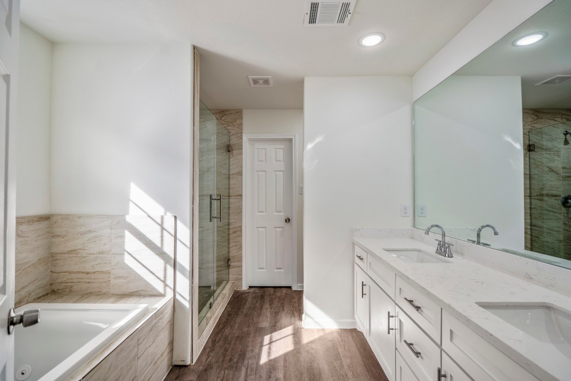 6513 Goldspier Street Property Photo 14