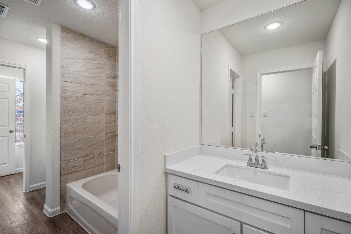 6513 Goldspier Street Property Photo 23