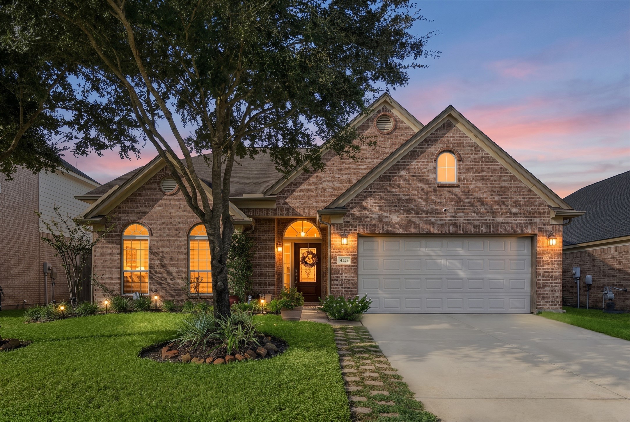 4227 Texian Forest Trail Property Photo 1