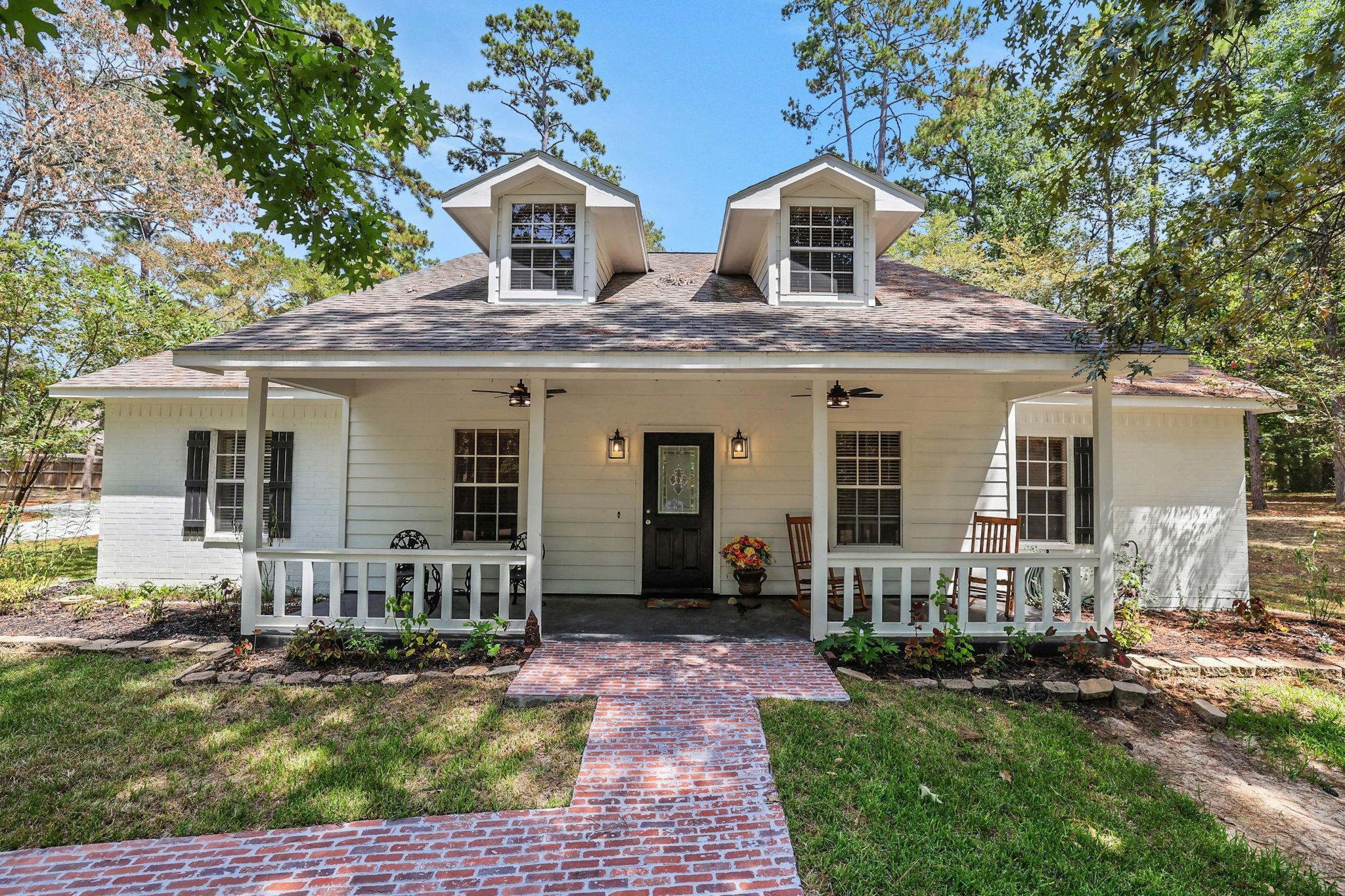 221 Lake Grove Drive, Coldspring TX 77331 Property Photo 1