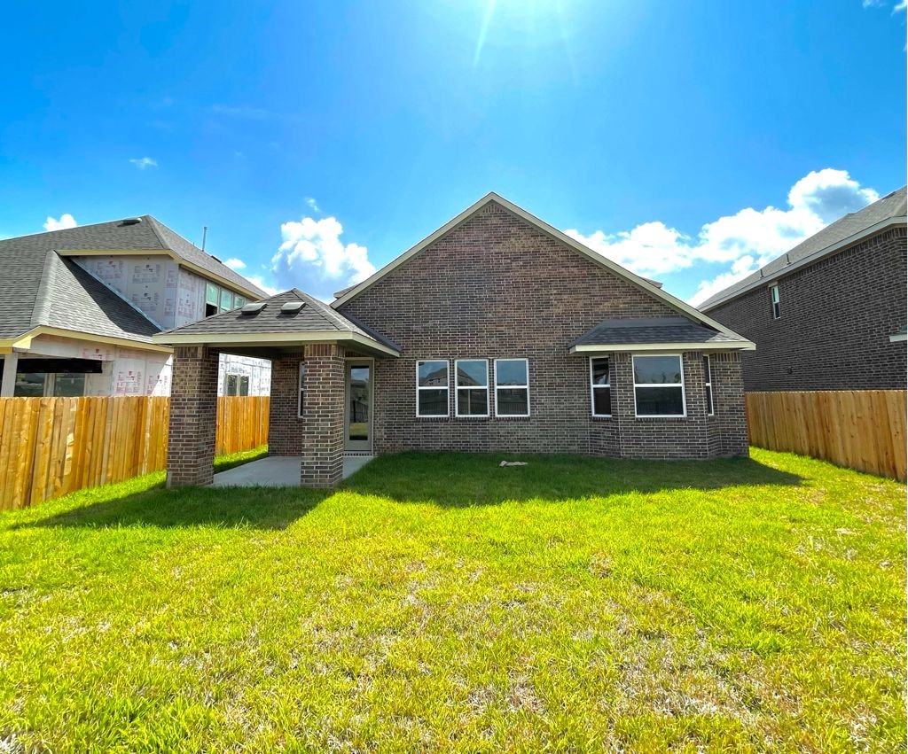 11419 Windy Cedar Court Property Photo 2