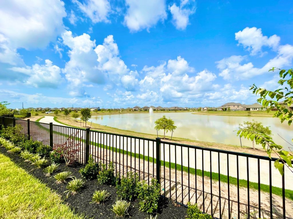 11419 Windy Cedar Court Property Photo 5