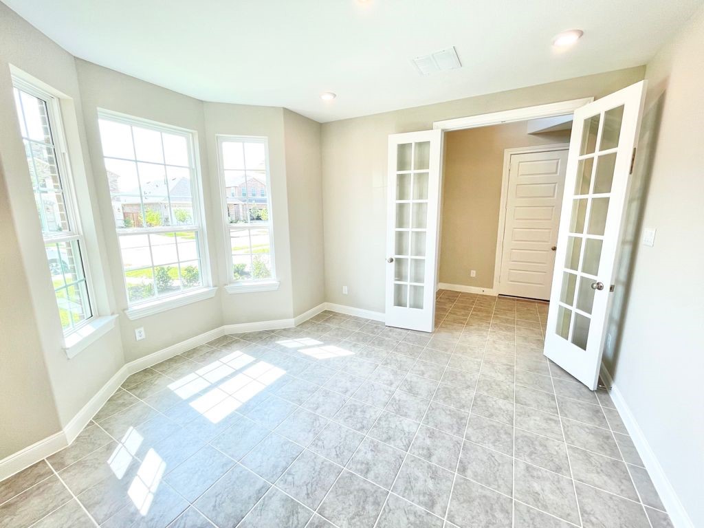 11419 Windy Cedar Court Property Photo 6