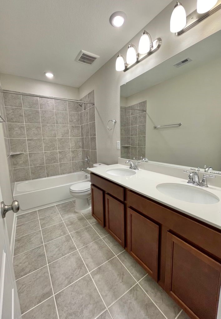 11419 Windy Cedar Court Property Photo 21