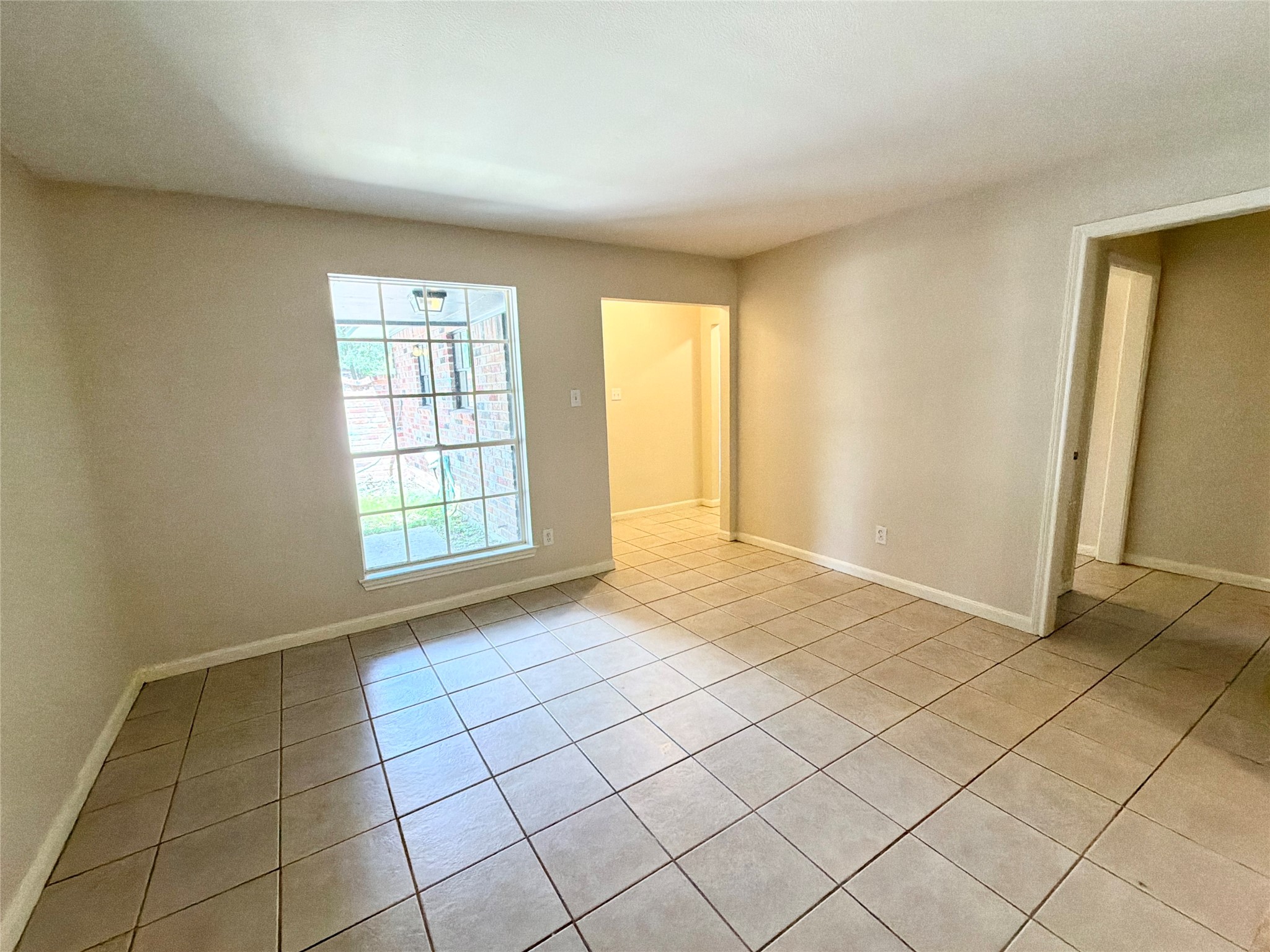 3427 Dovie Drive Property Photo 6