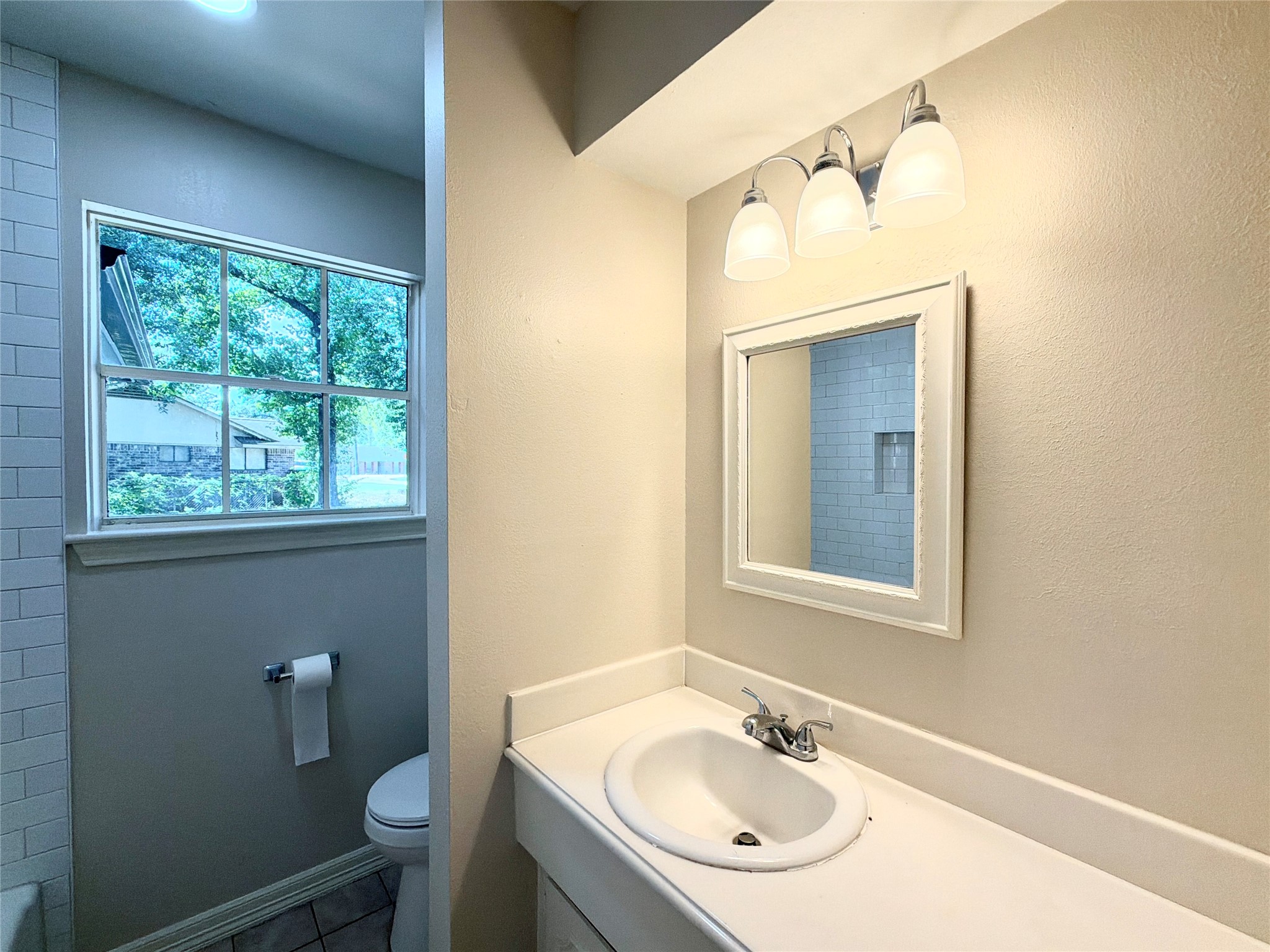 3427 Dovie Drive Property Photo 16