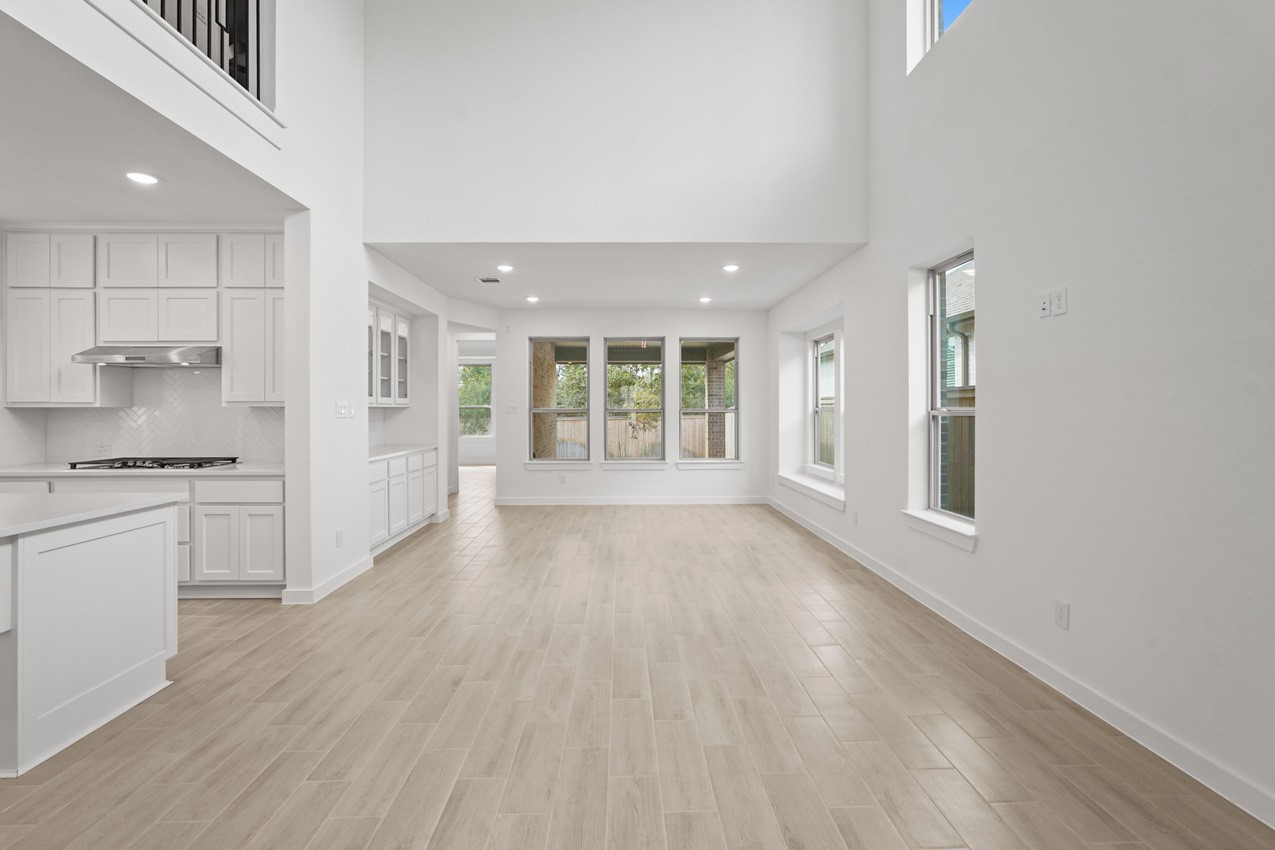 26416 East Skylight Brook Circle Property Photo 7