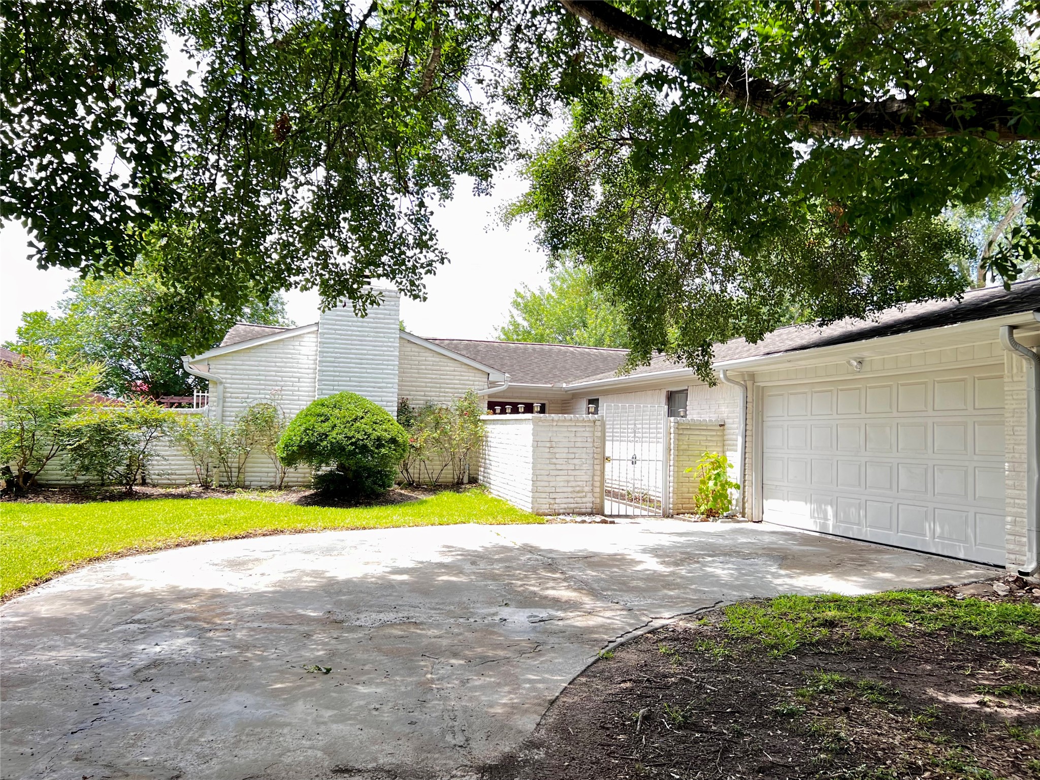 13819 Wickersham Lane Property Photo 2