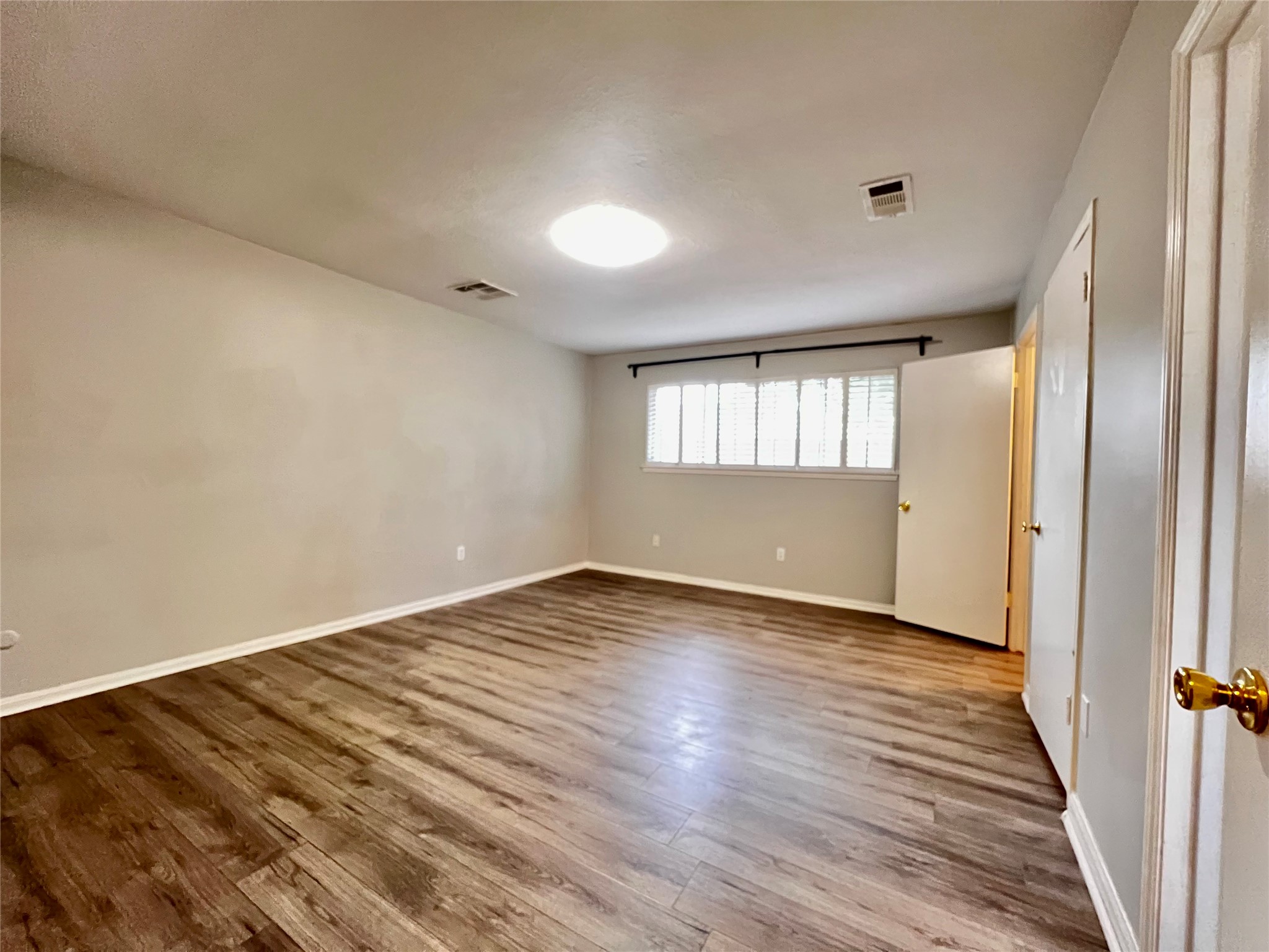 13819 Wickersham Lane Property Photo 10