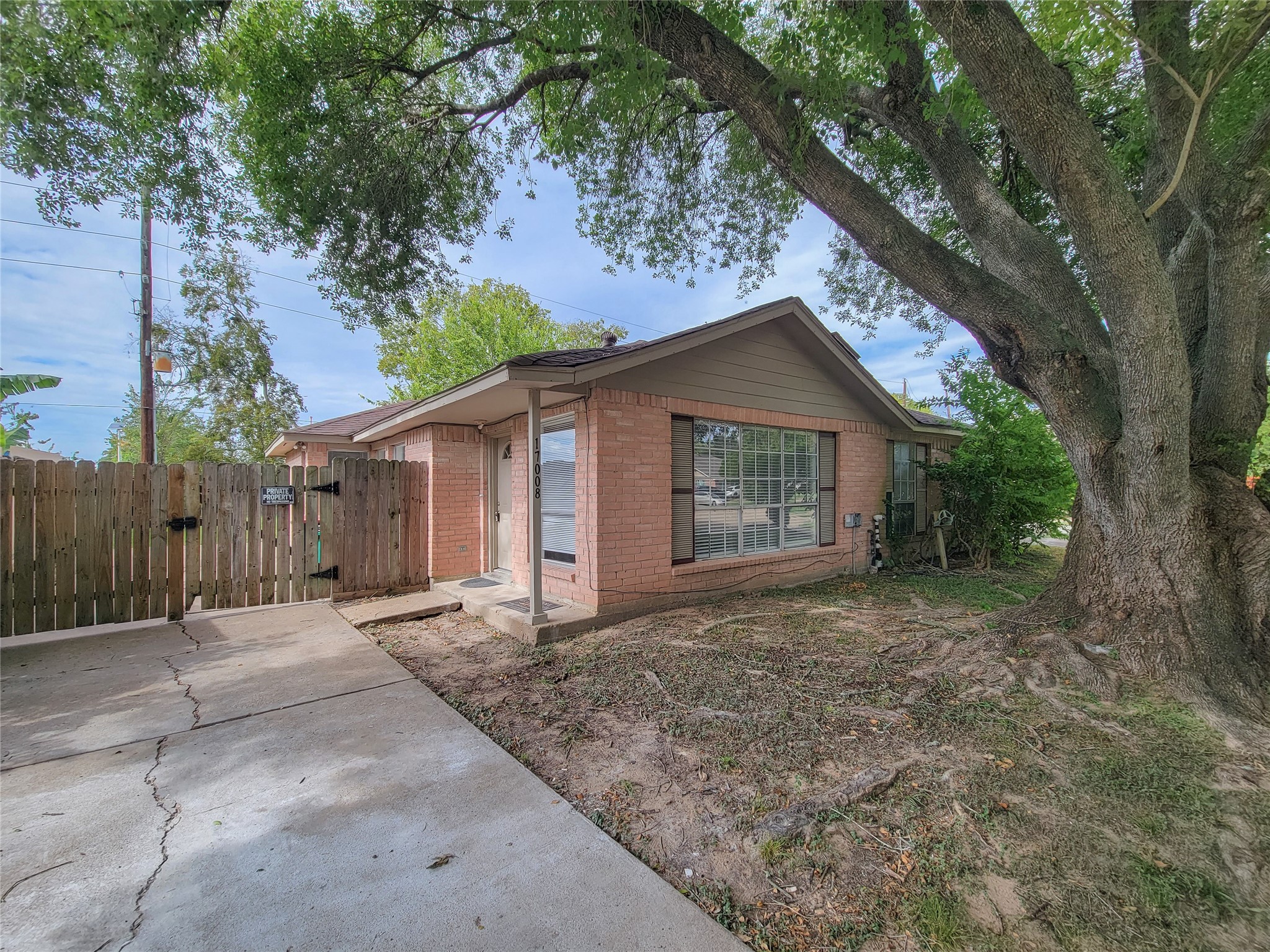 17008 Mercado Drive Property Photo 2