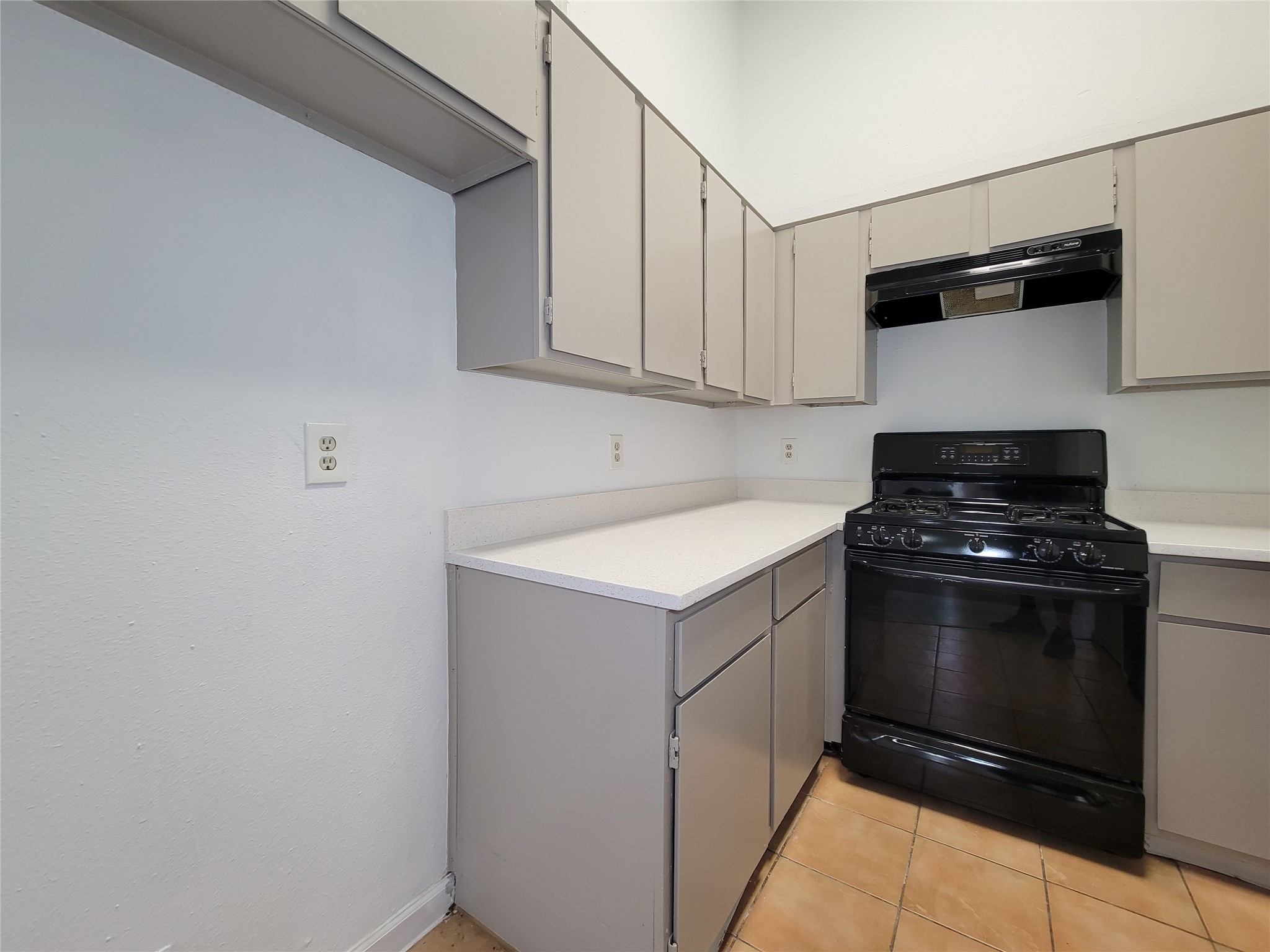 17008 Mercado Drive Property Photo 13