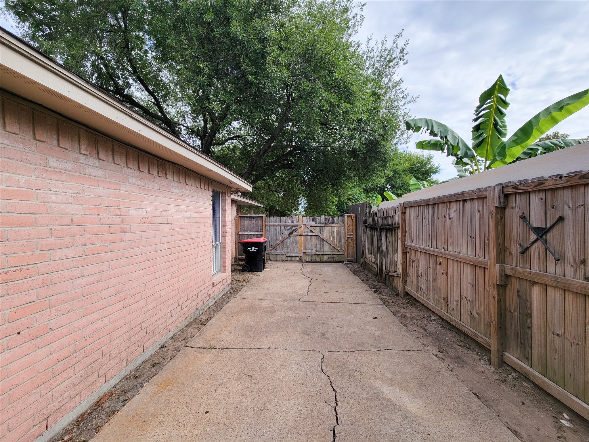 17008 Mercado Drive Property Photo 30