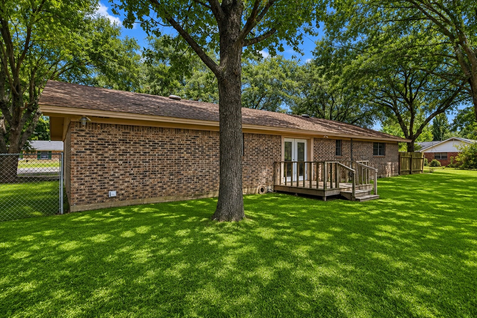 122 Charles Street Property Photo 15