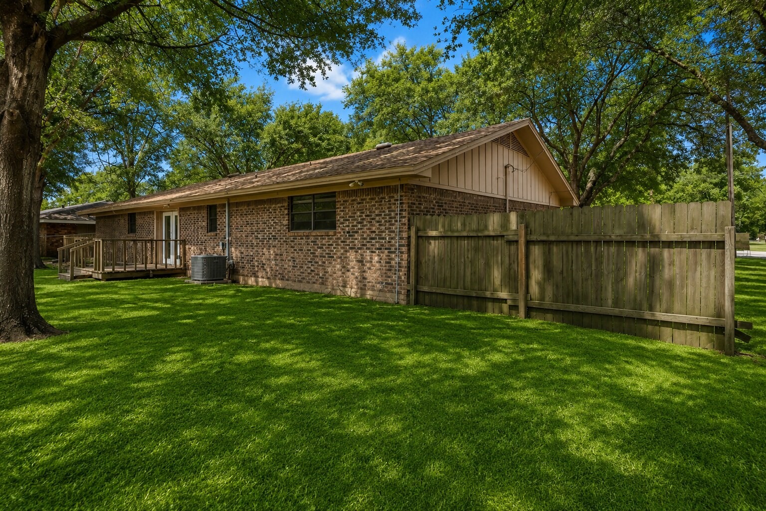 122 Charles Street Property Photo 16