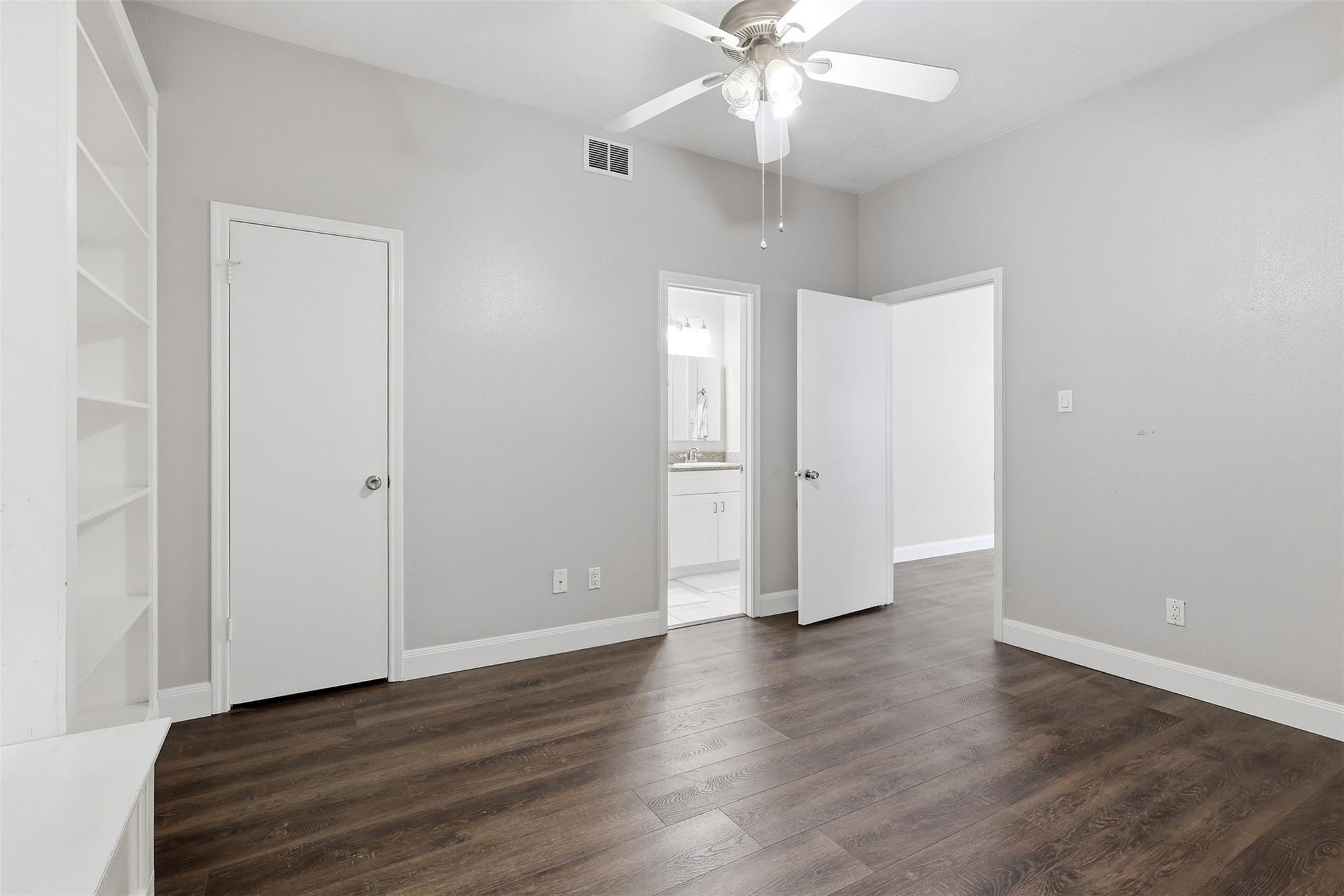 8518 Pool Creek Drive Property Photo 14