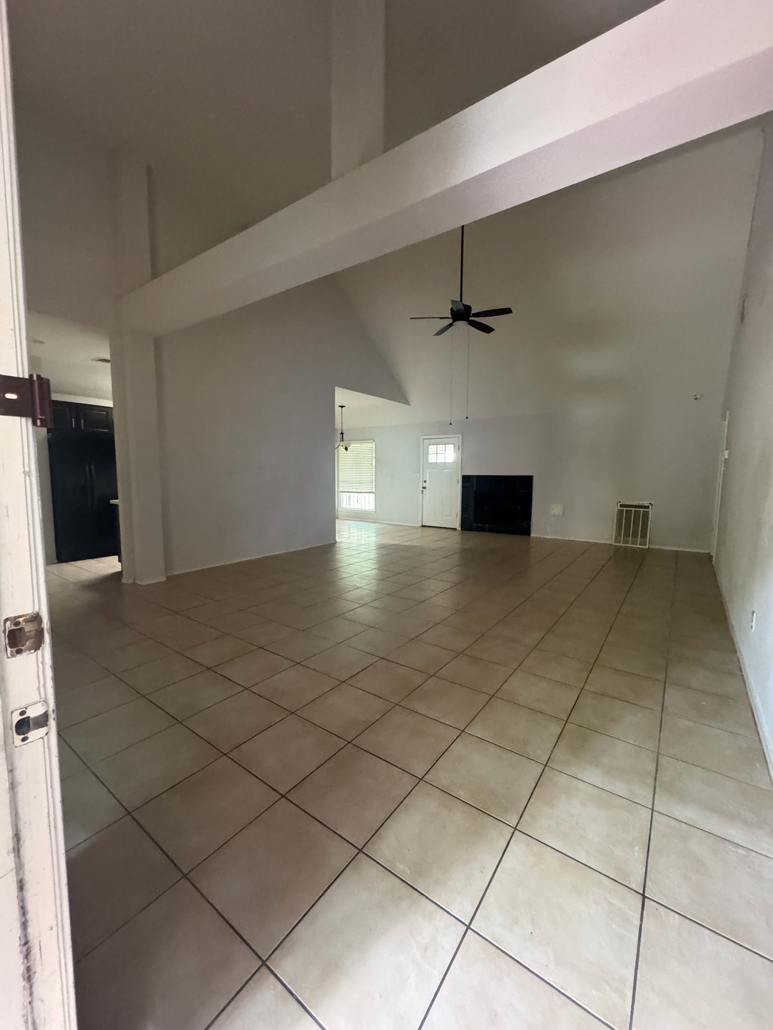 6918 Puerta Vista Lane Property Photo 3