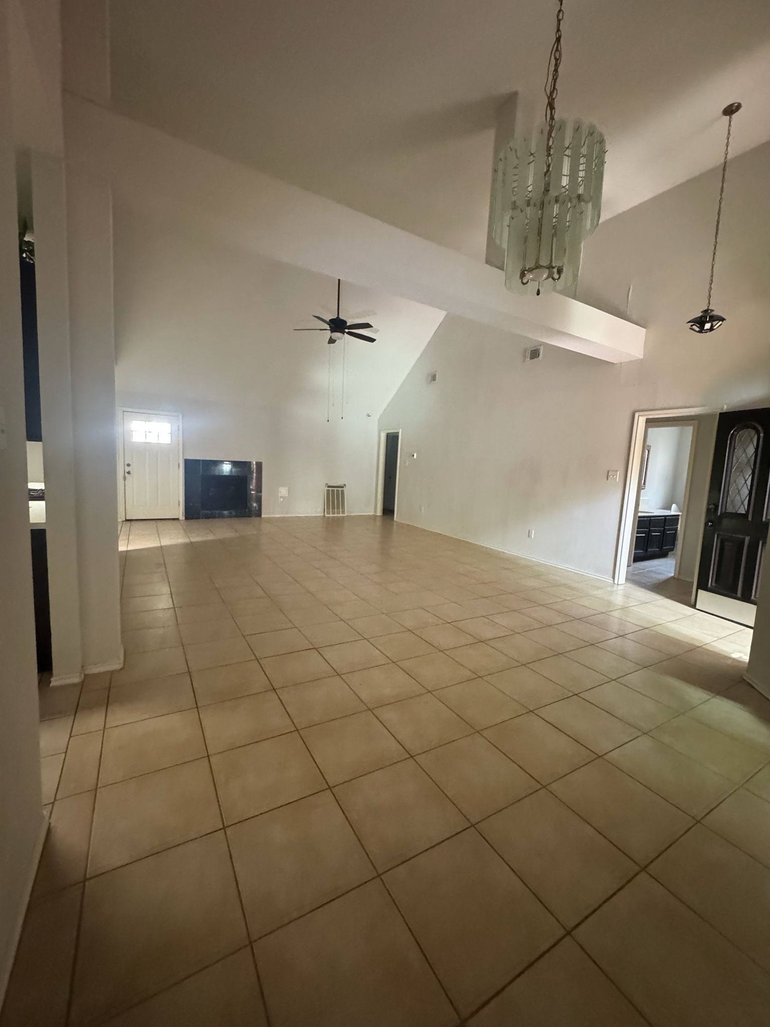 6918 Puerta Vista Lane Property Photo 4